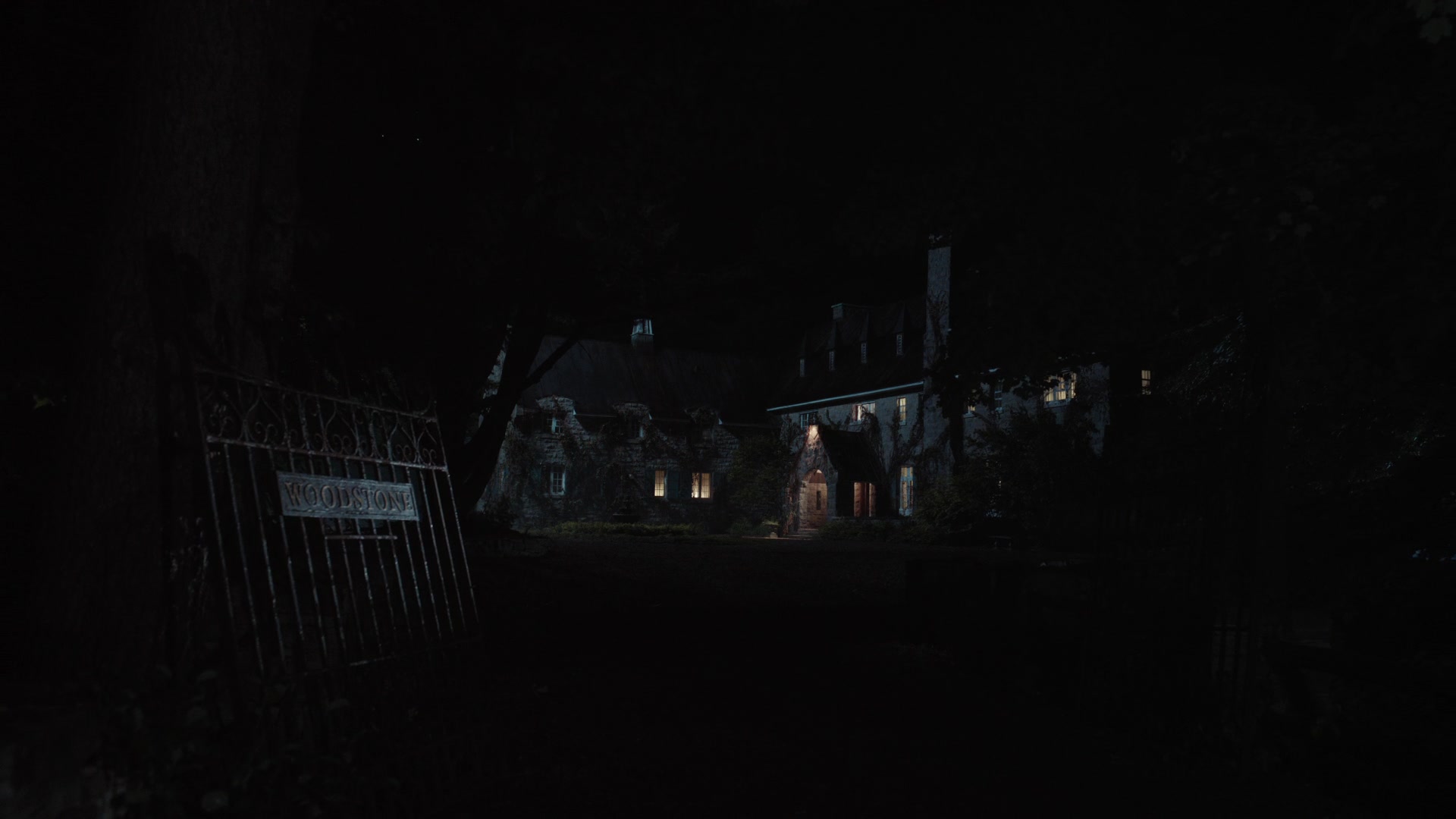 Ghosts_109_1579.jpg