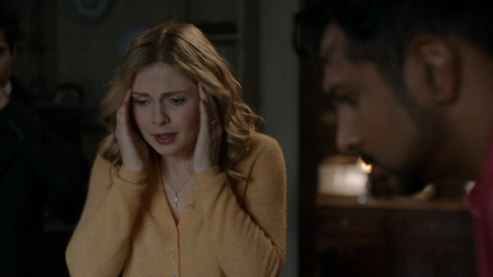 ghostscbs213_28103529.jpg