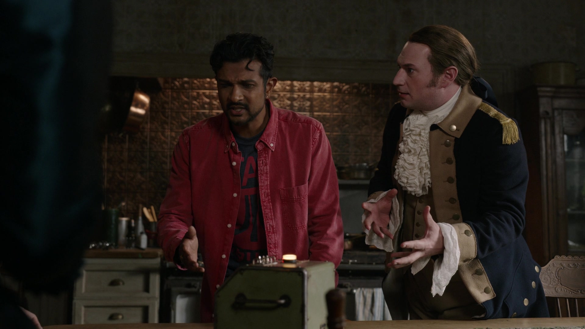 ghostscbs213_28104129.jpg