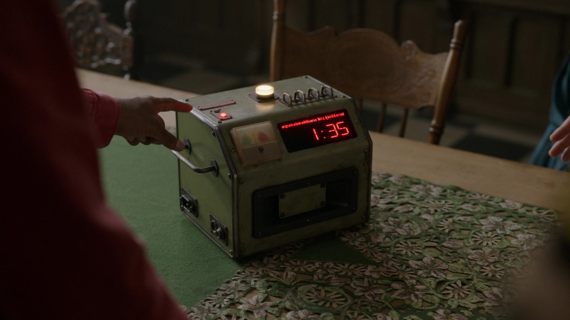ghostscbs213_28105429.jpg