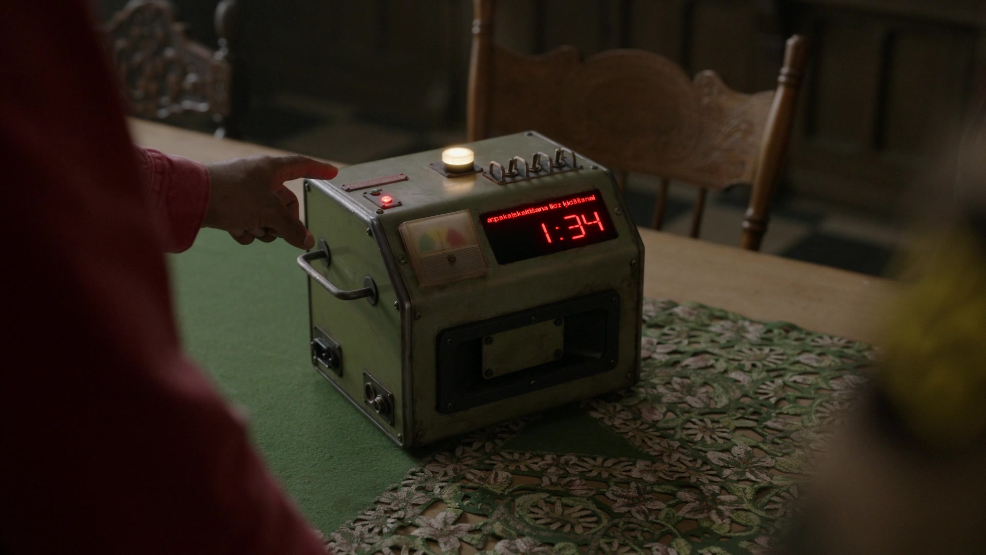 ghostscbs213_28105529.jpg