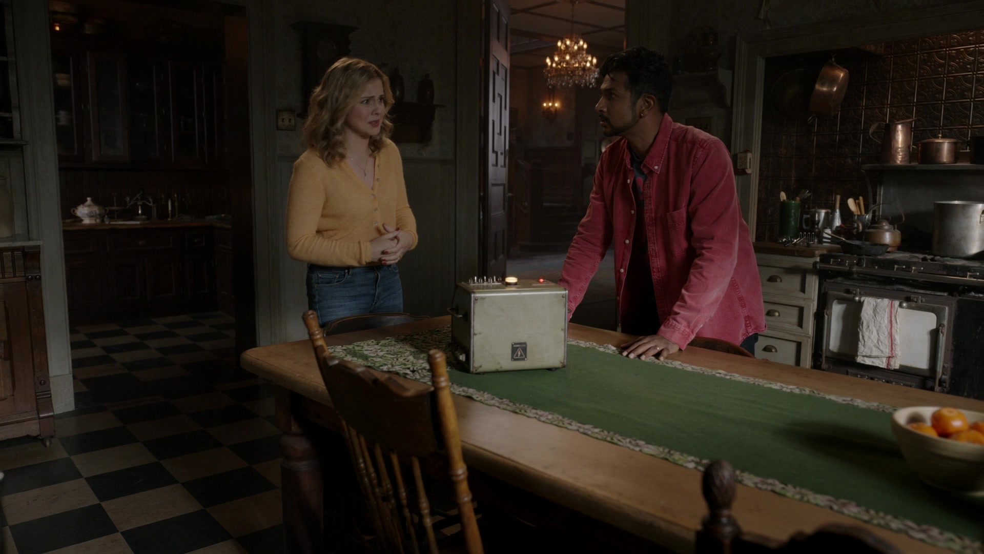 ghostscbs213_28109529.jpg