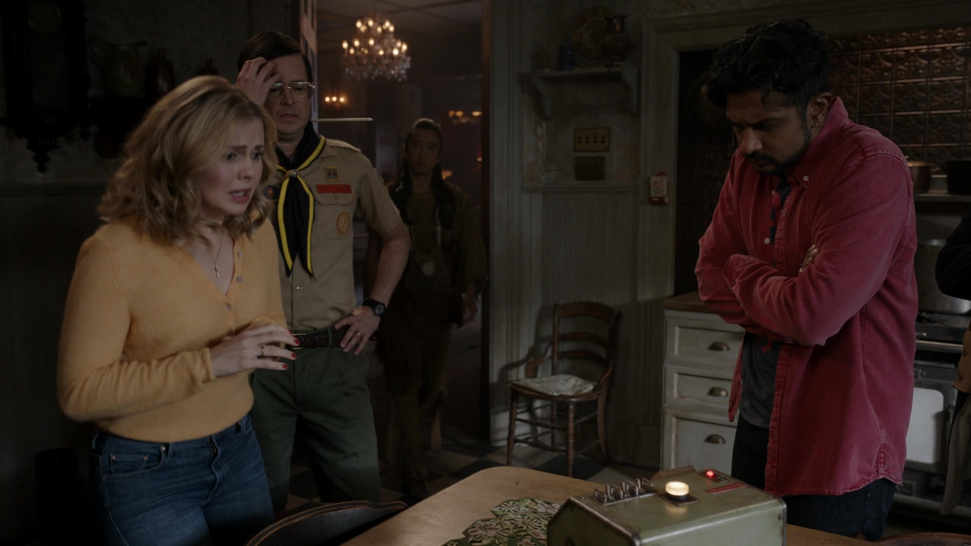 ghostscbs213_28113629.jpg