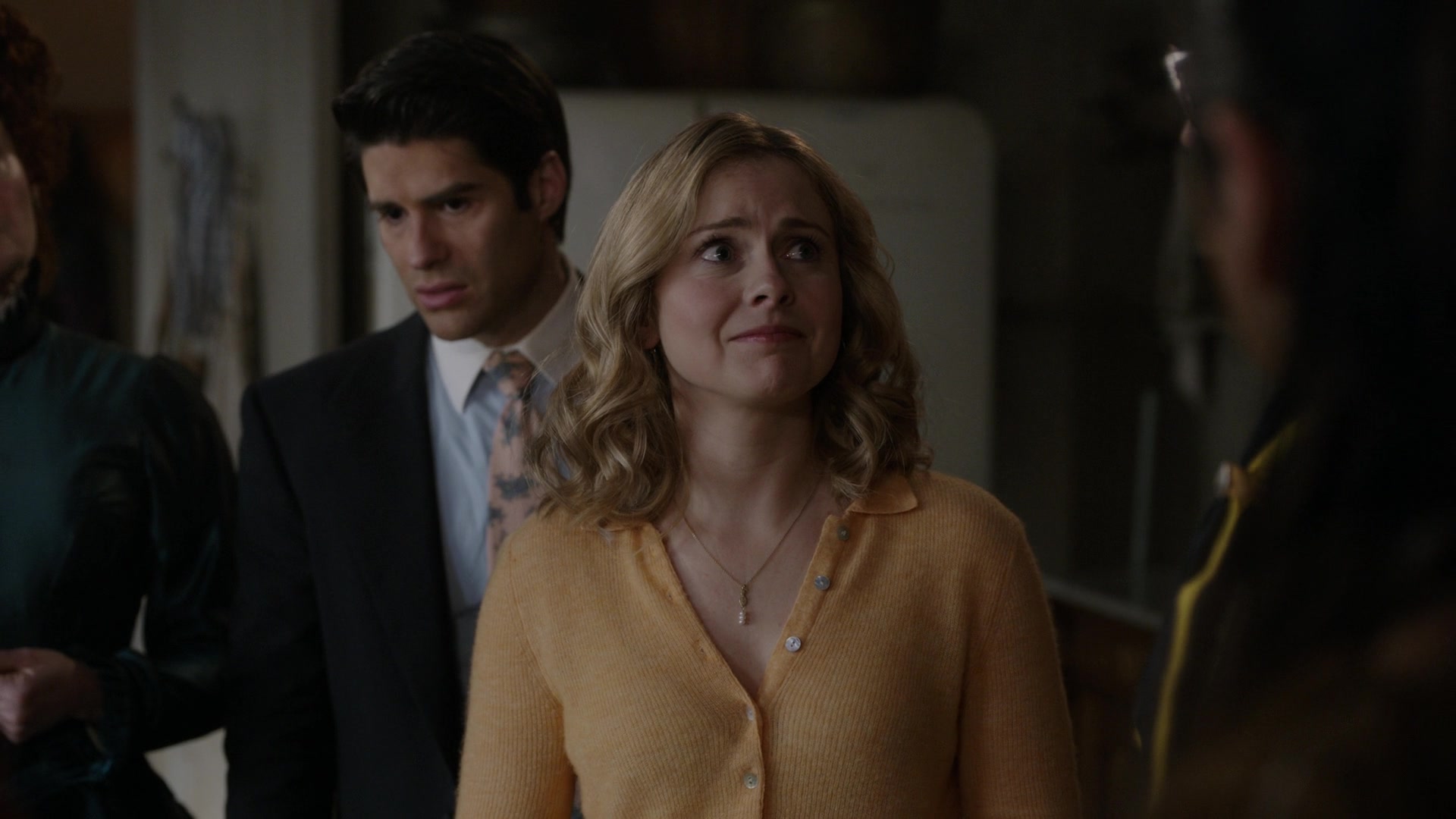 ghostscbs213_28119729.jpg