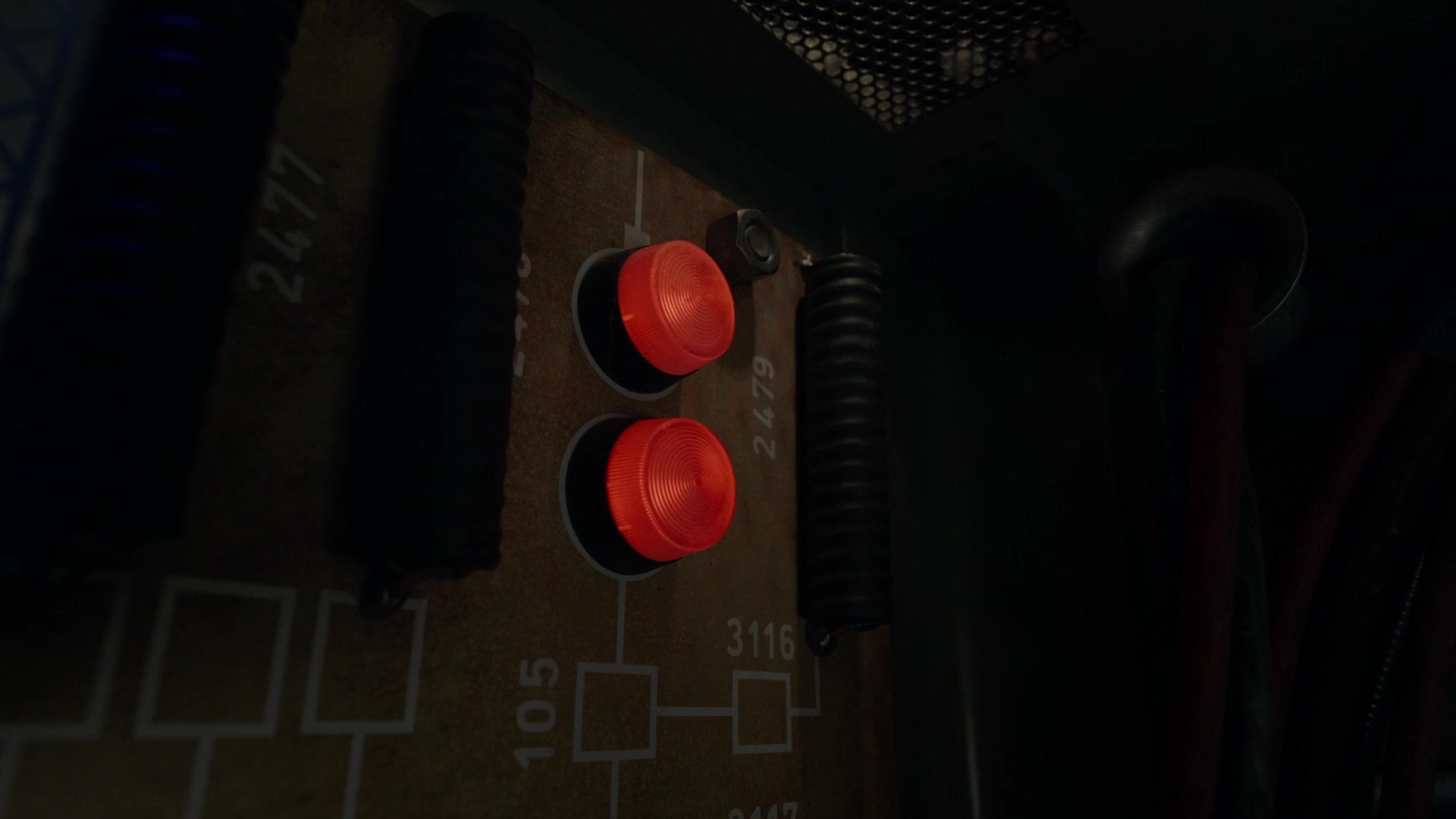 ghostscbs213_28121629.jpg