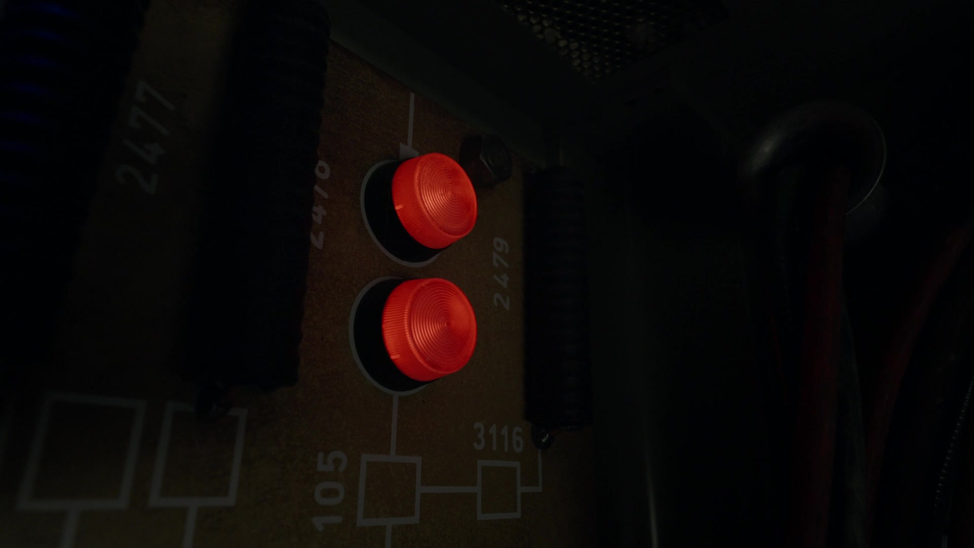 ghostscbs213_28121729.jpg