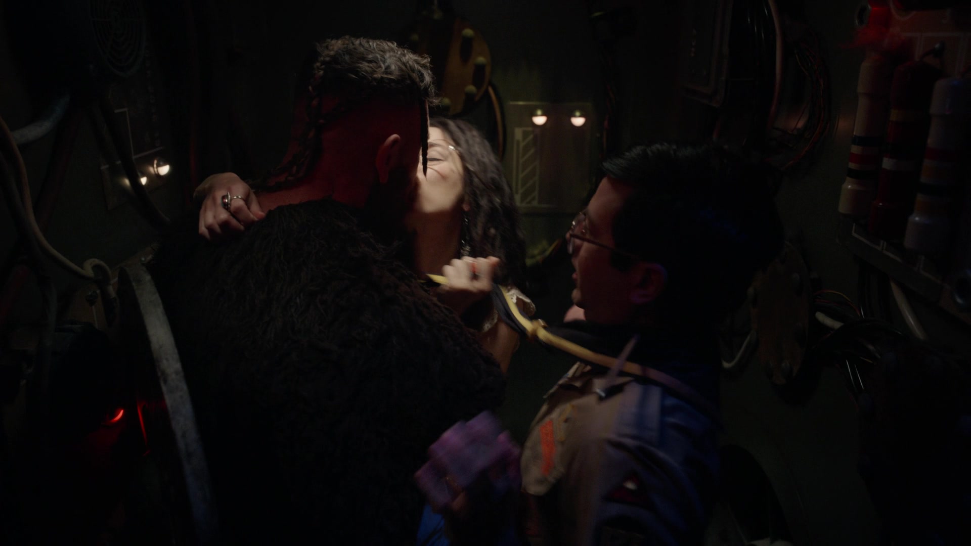 ghostscbs213_28122529.jpg