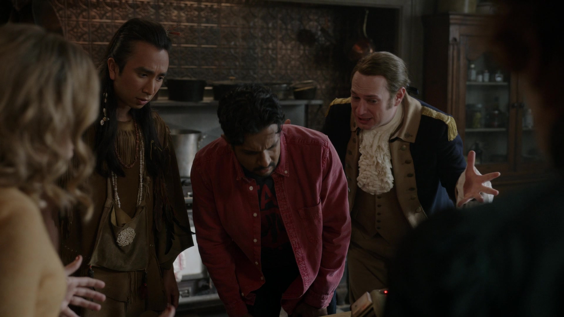ghostscbs213_28122829.jpg