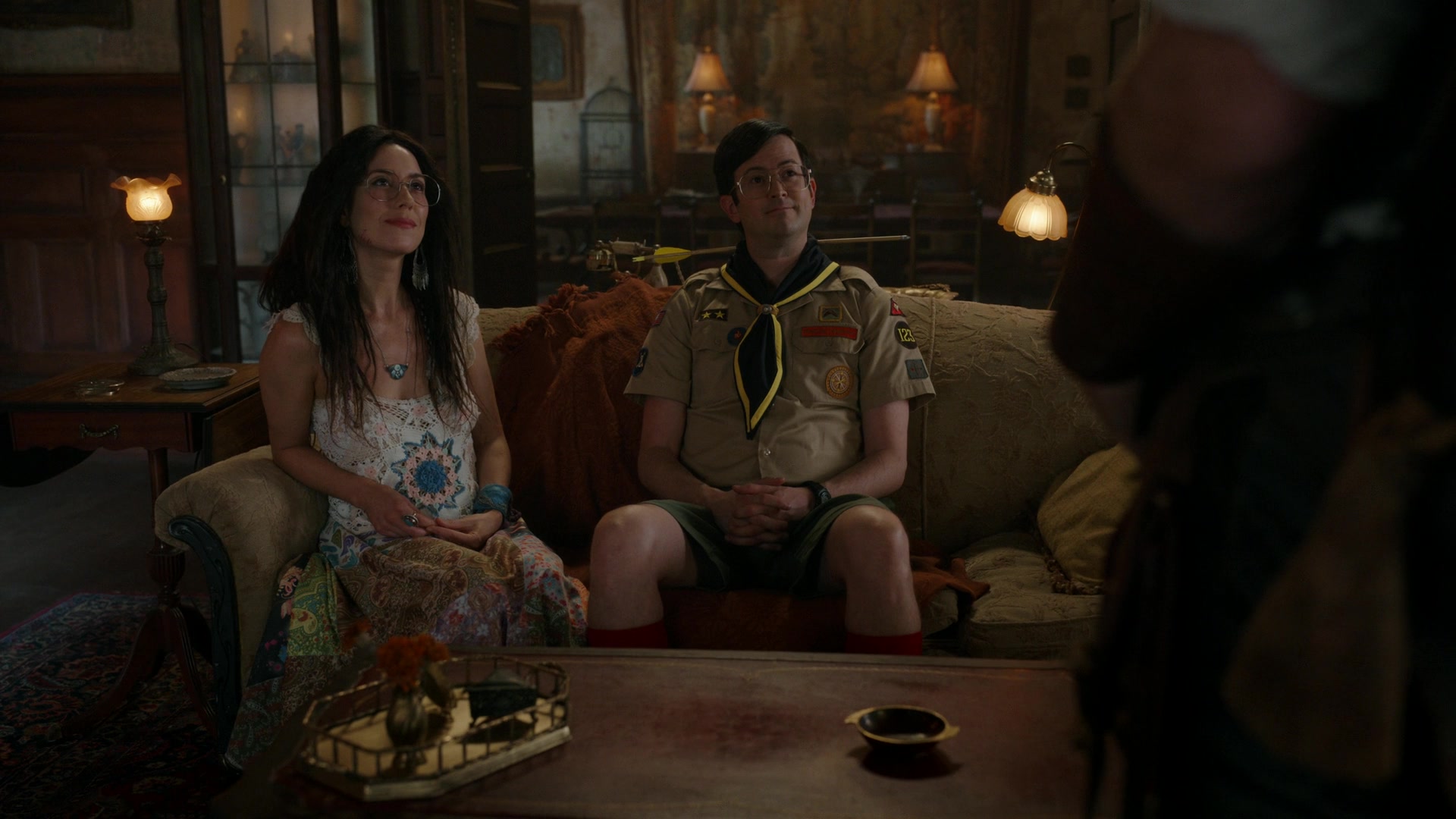ghostscbs213_28133129.jpg