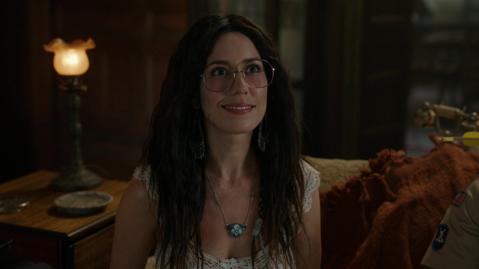 ghostscbs213_28137029.jpg