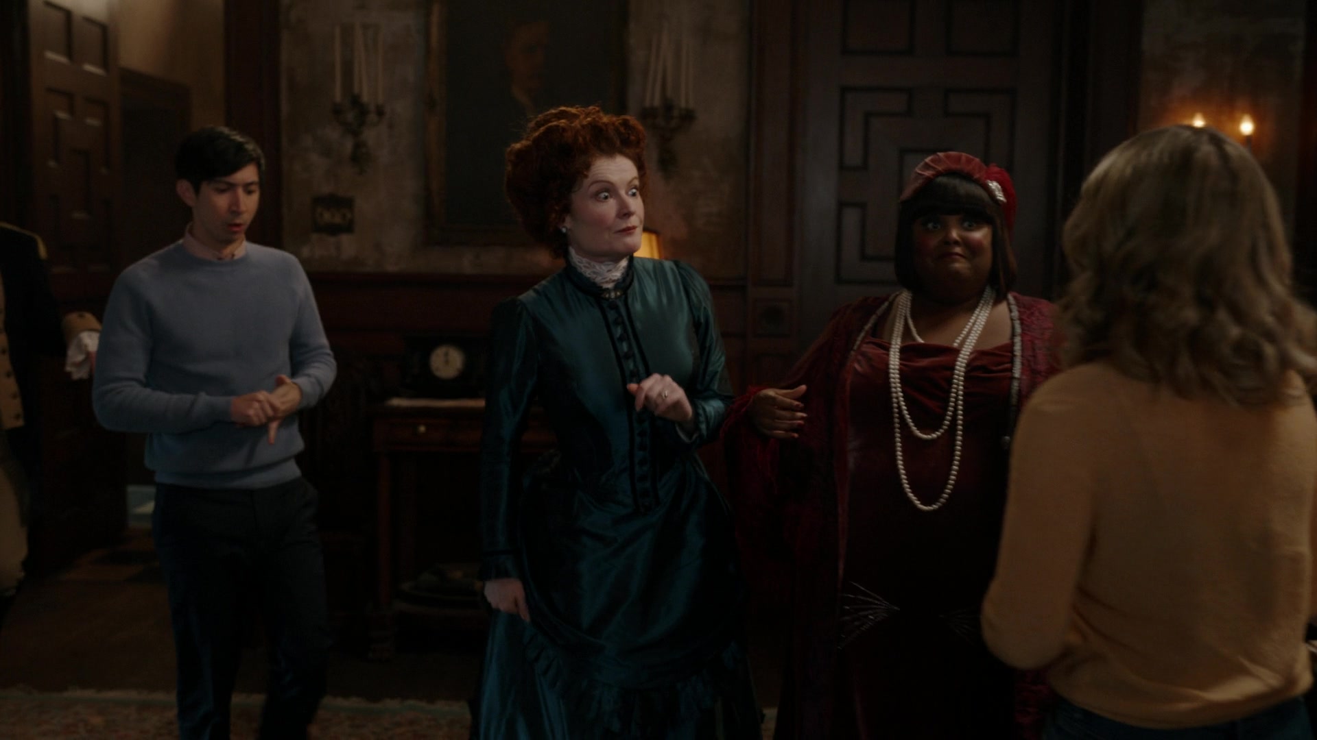 ghostscbs213_28138629.jpg