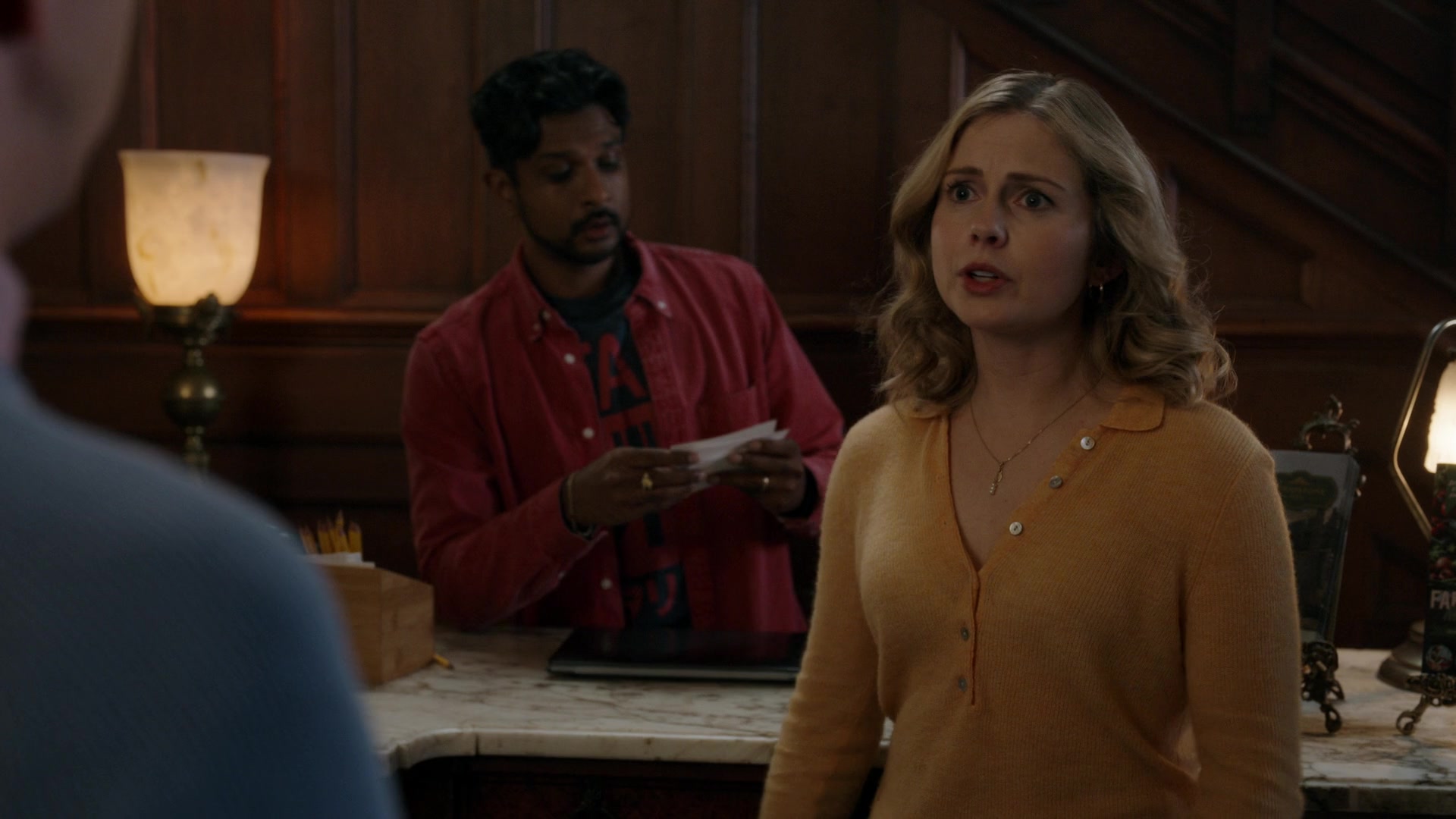 ghostscbs213_28138929.jpg
