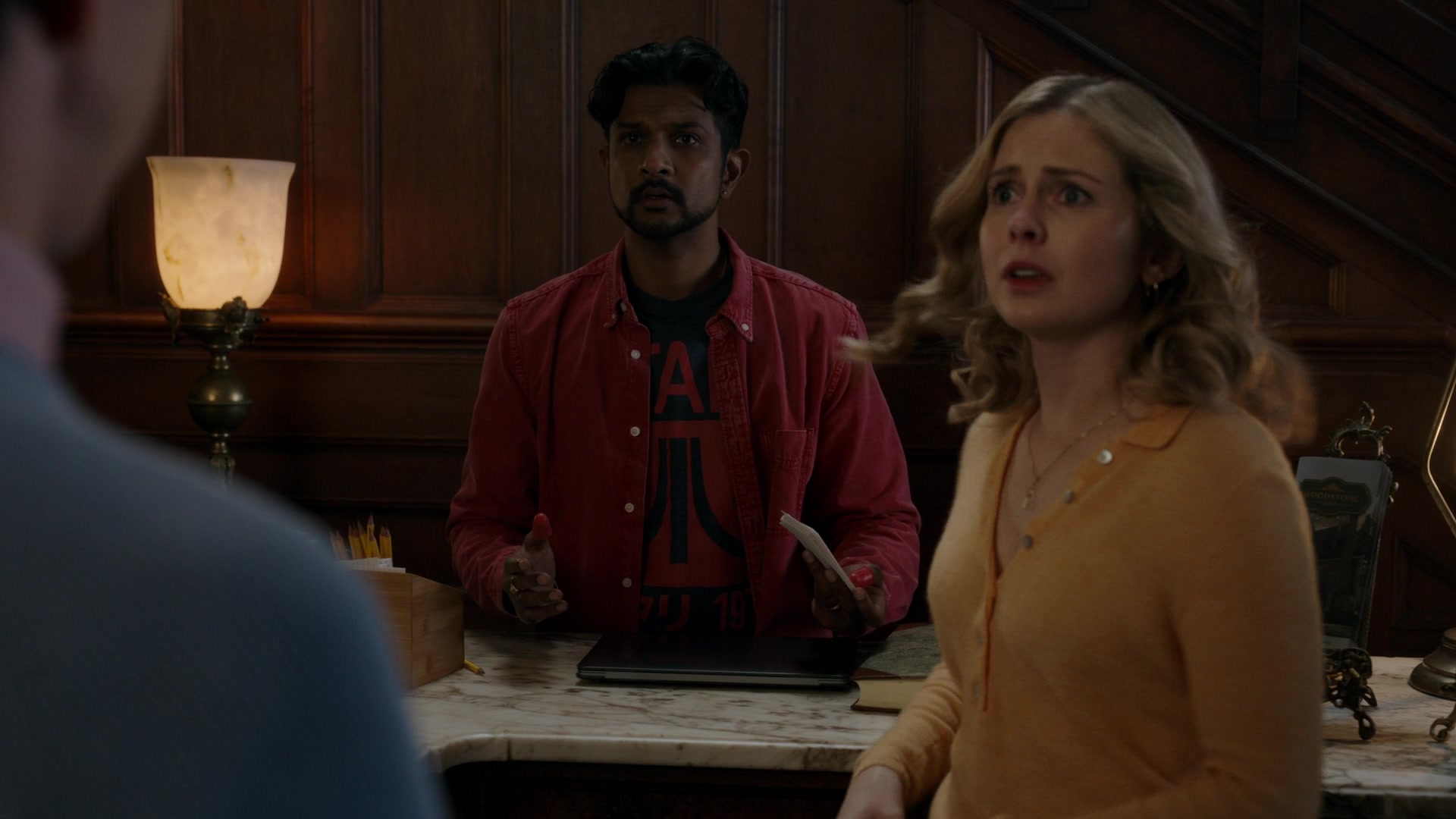 ghostscbs213_28139829.jpg