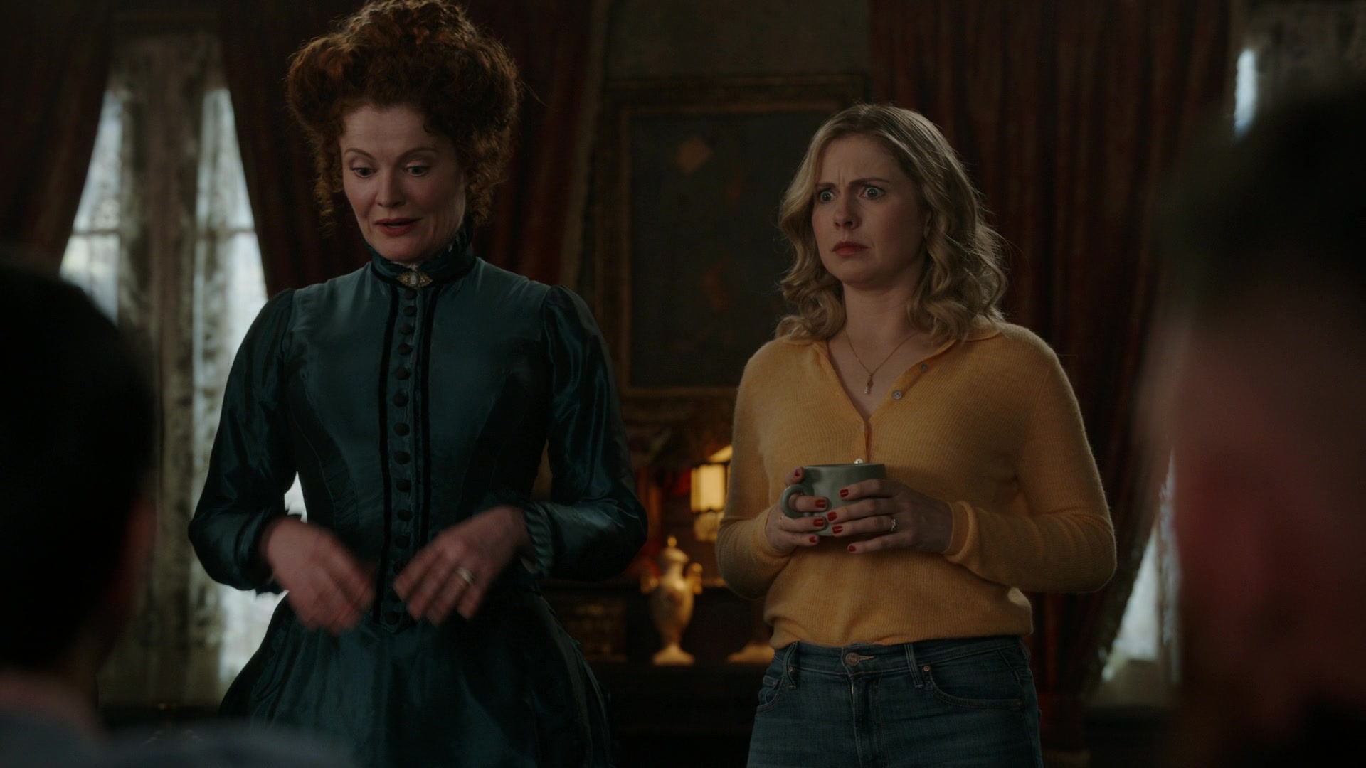 ghostscbs213_2828929.jpg