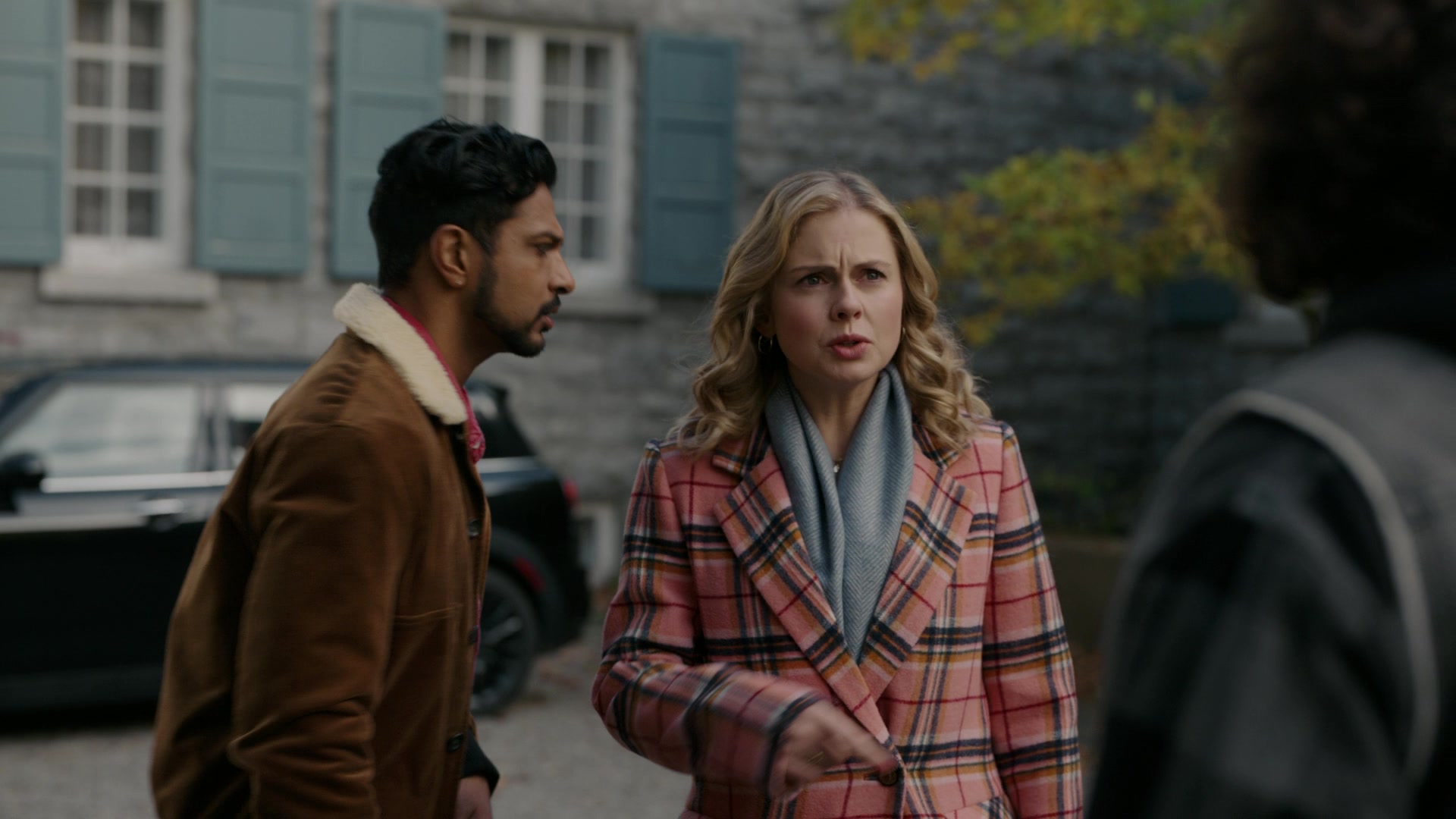 ghostscbs213_2835229.jpg