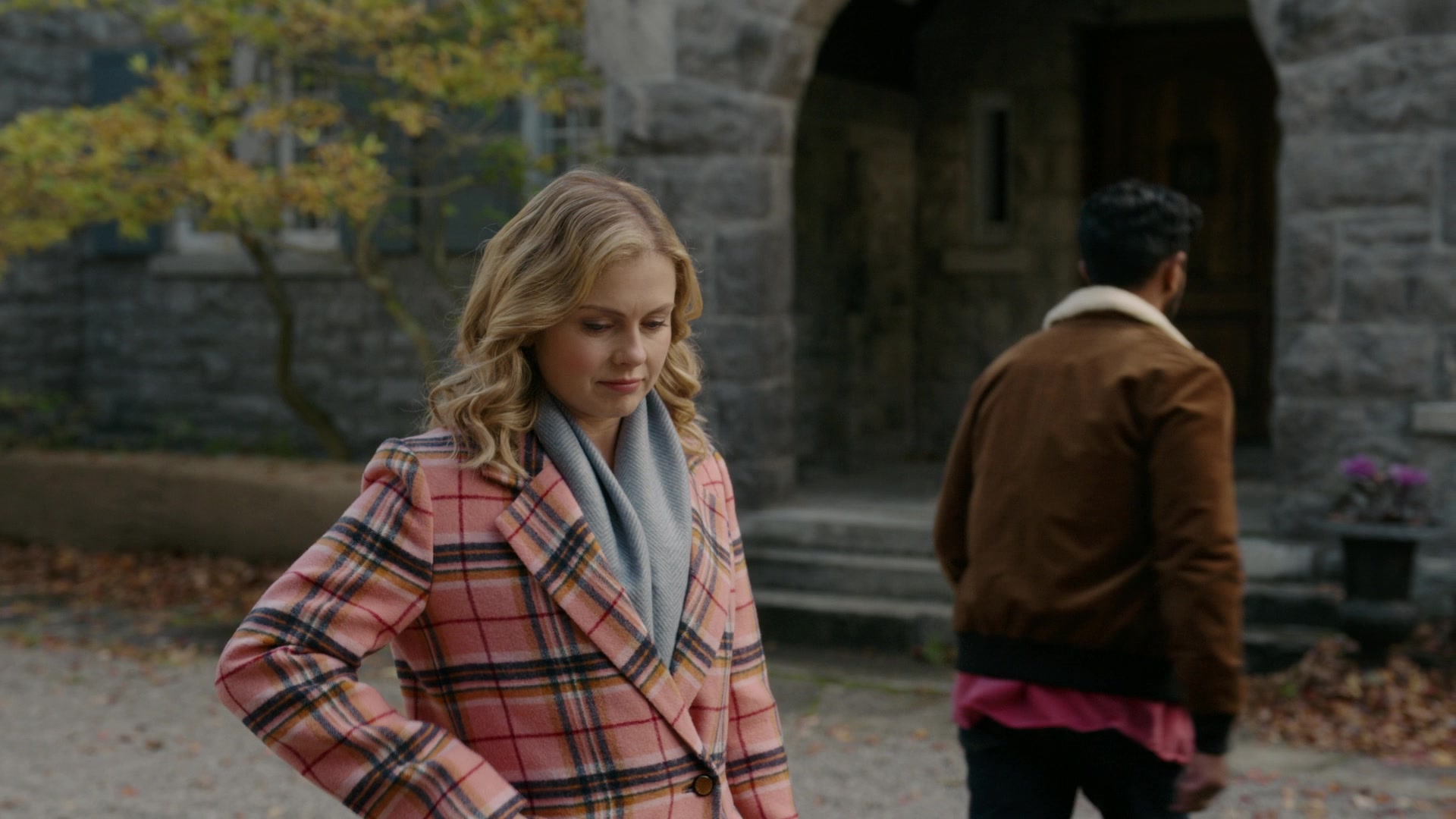 ghostscbs213_2836229.jpg