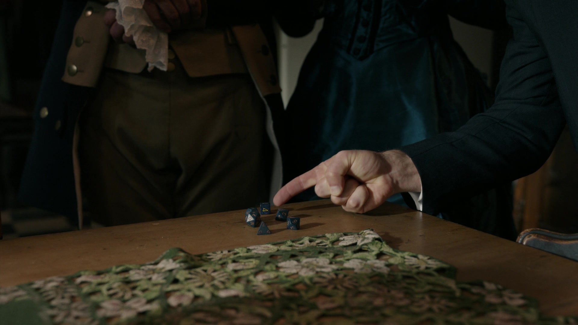 ghostscbs213_2845729.jpg