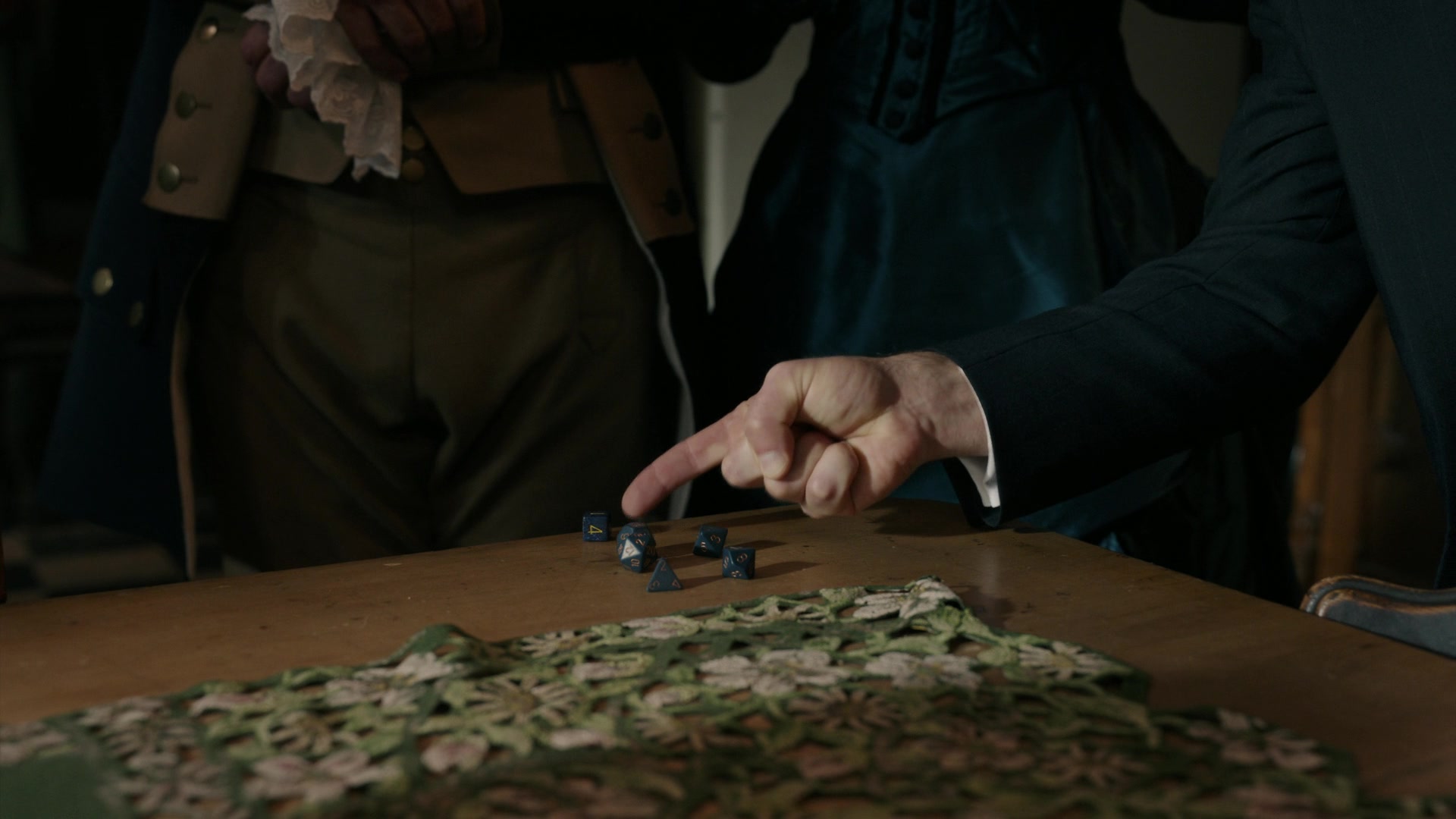 ghostscbs213_2845929.jpg
