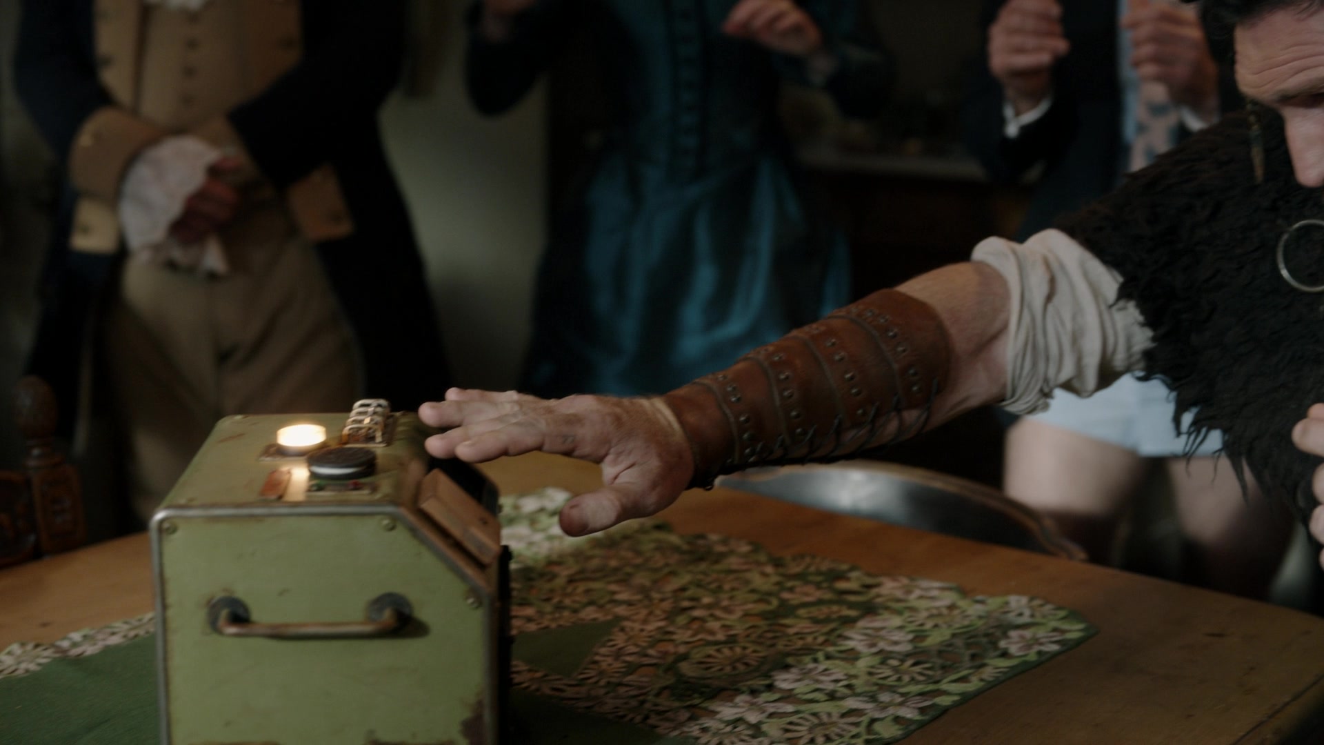 ghostscbs213_2852729.jpg