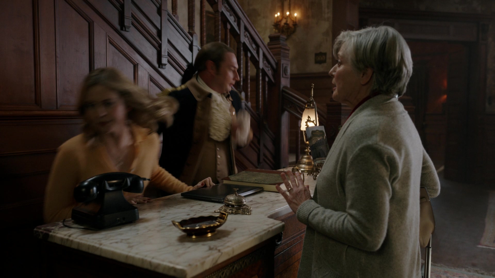 ghostscbs213_2858729.jpg