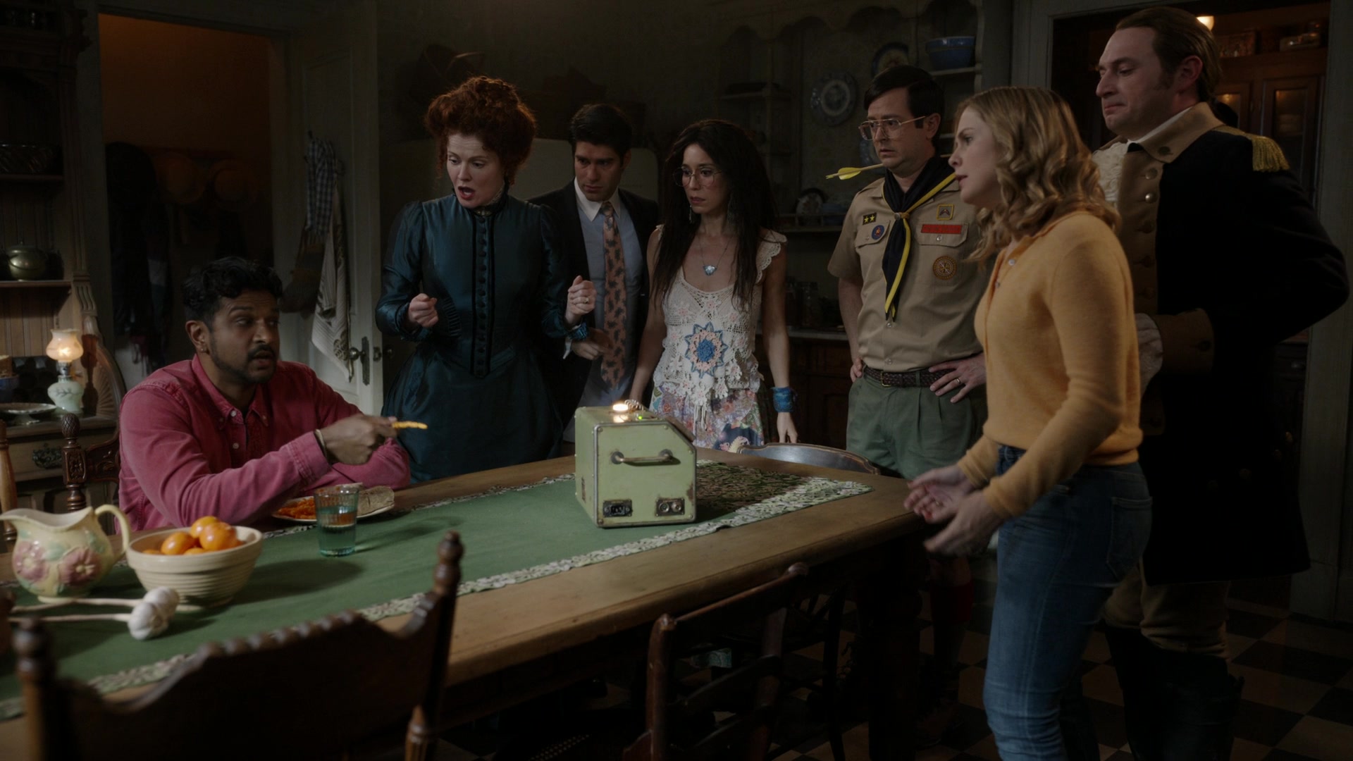 ghostscbs213_2859729.jpg