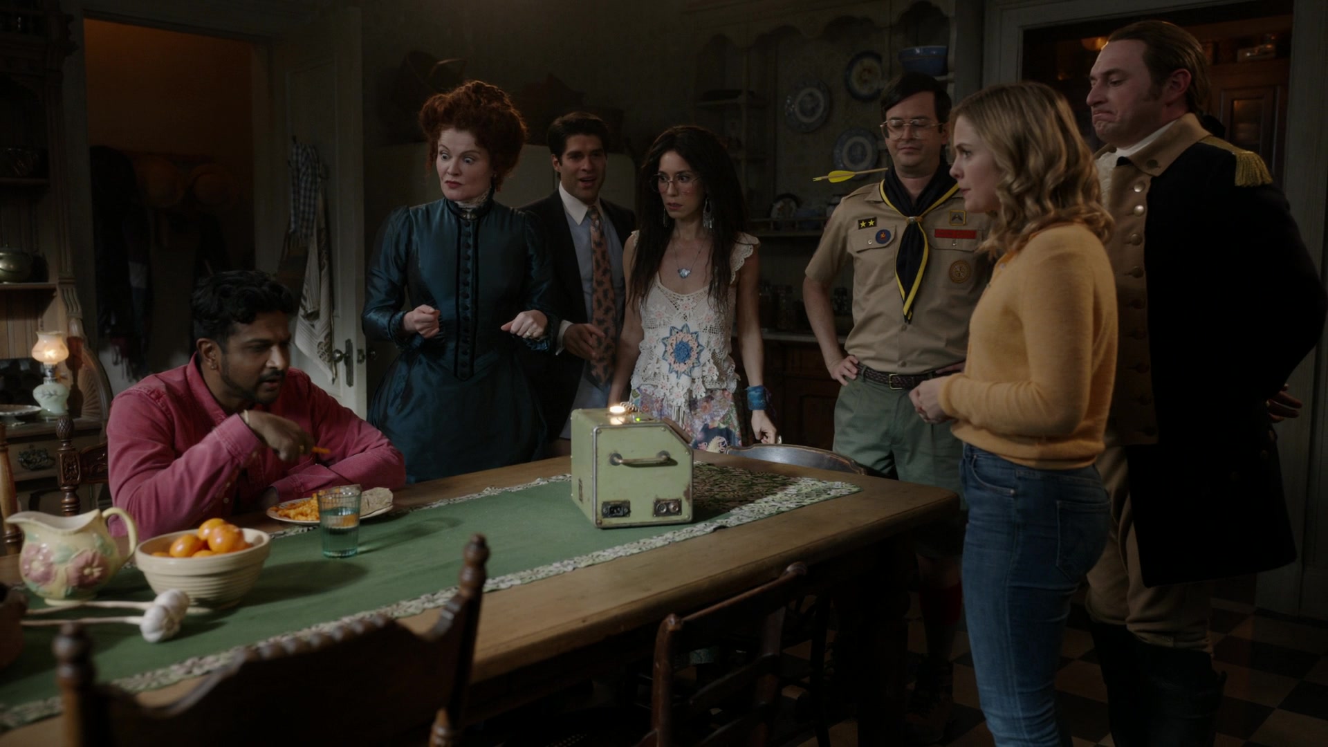 ghostscbs213_2860129.jpg