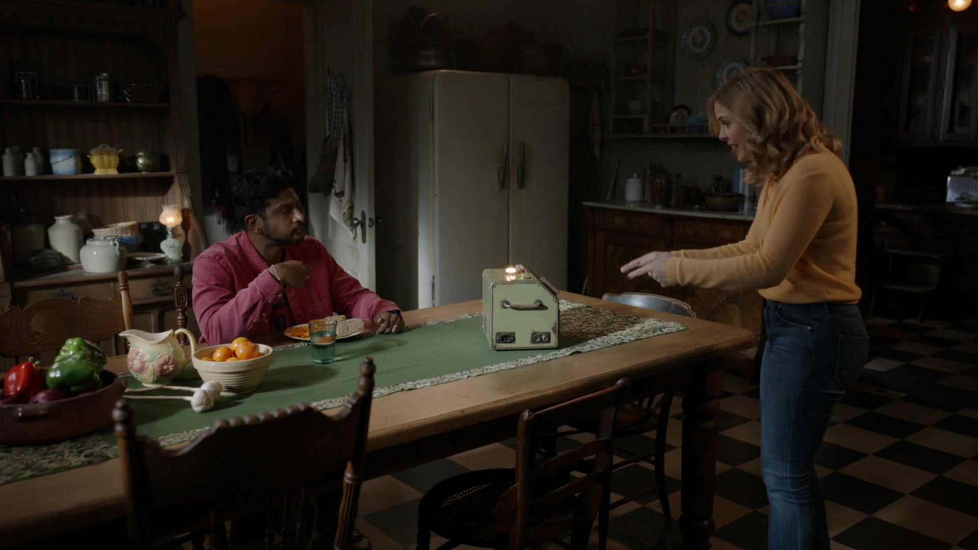 ghostscbs213_2860929.jpg