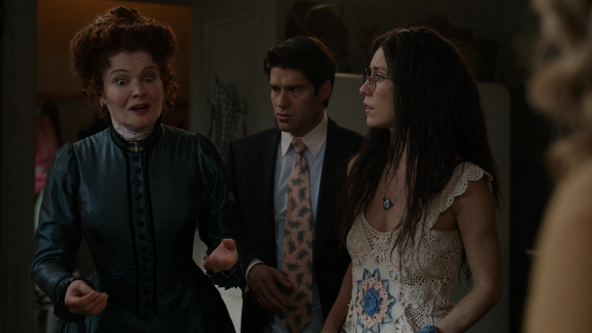 ghostscbs213_2867429.jpg