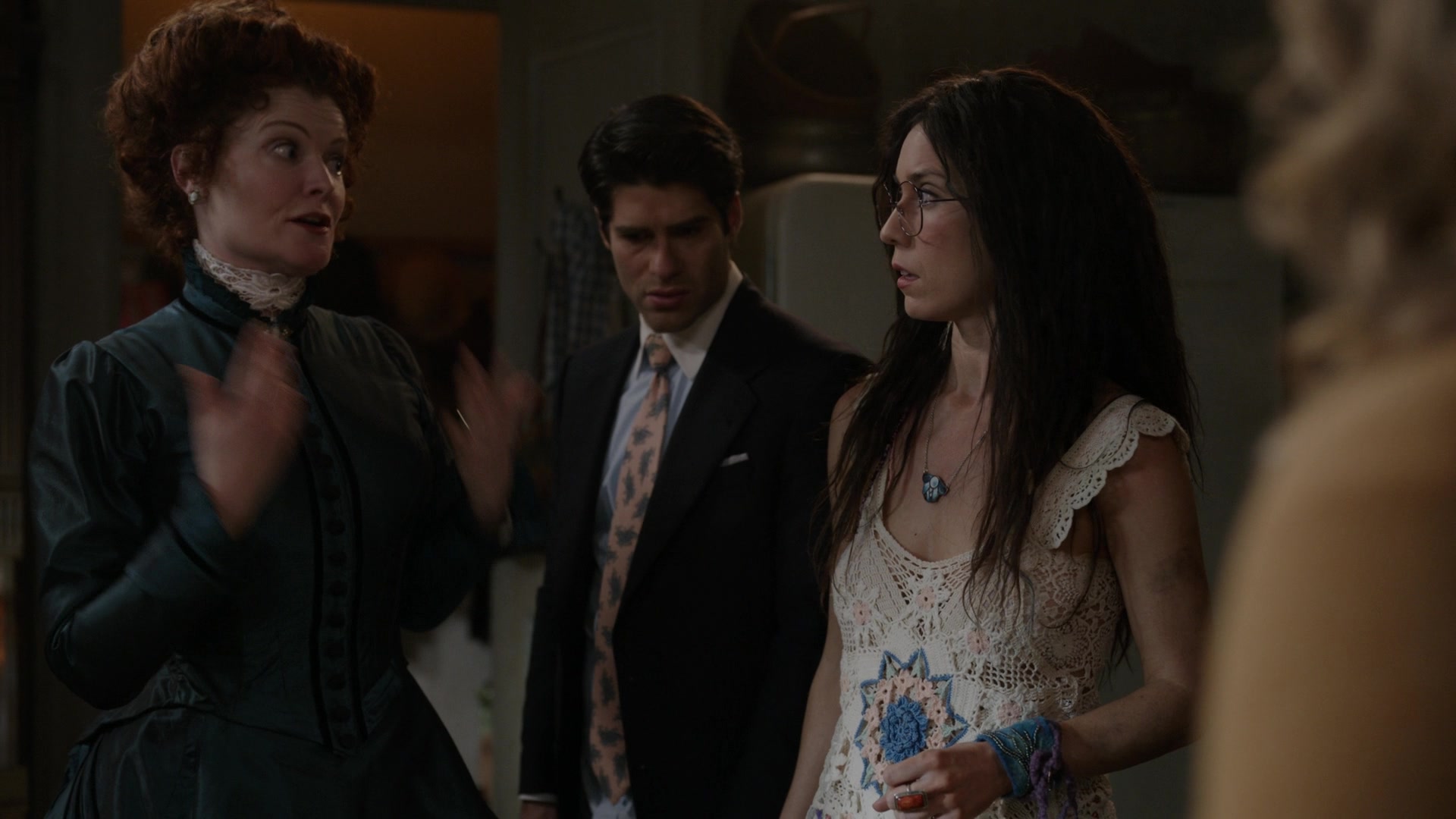 ghostscbs213_2869929.jpg