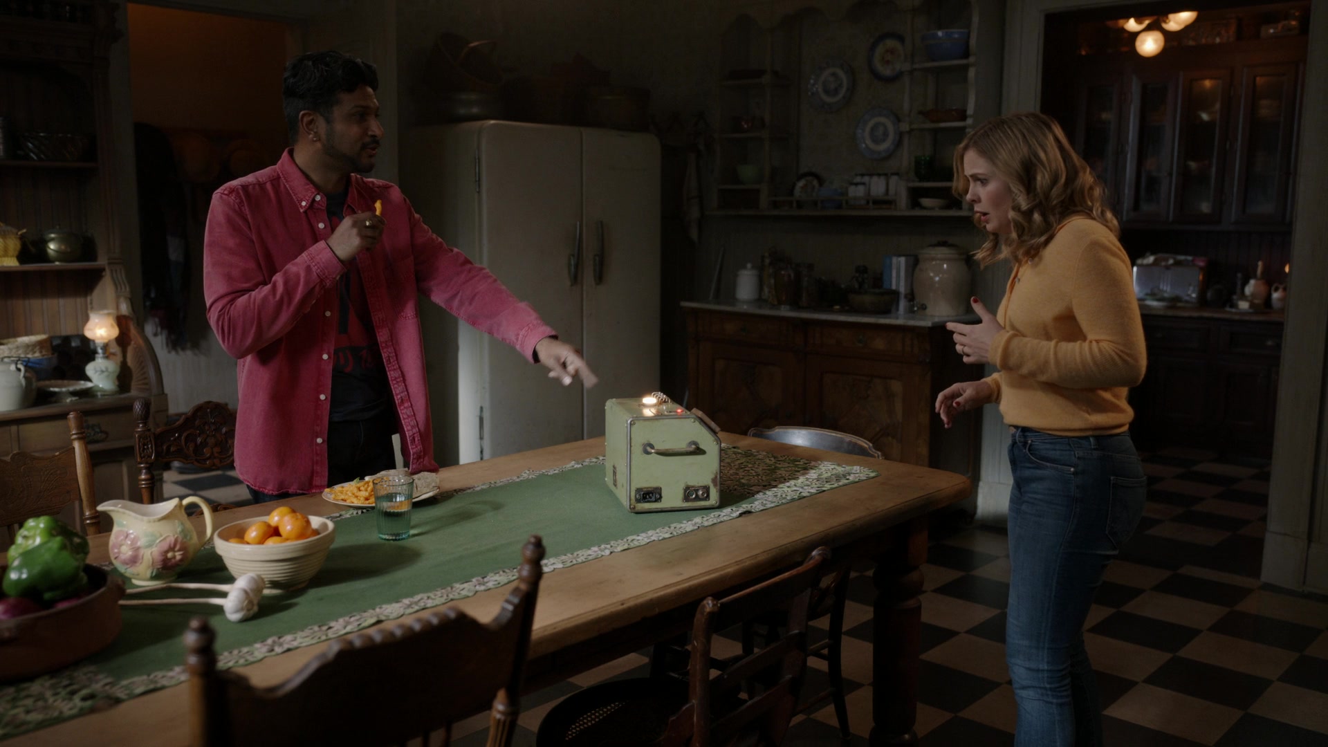 ghostscbs213_2870829.jpg