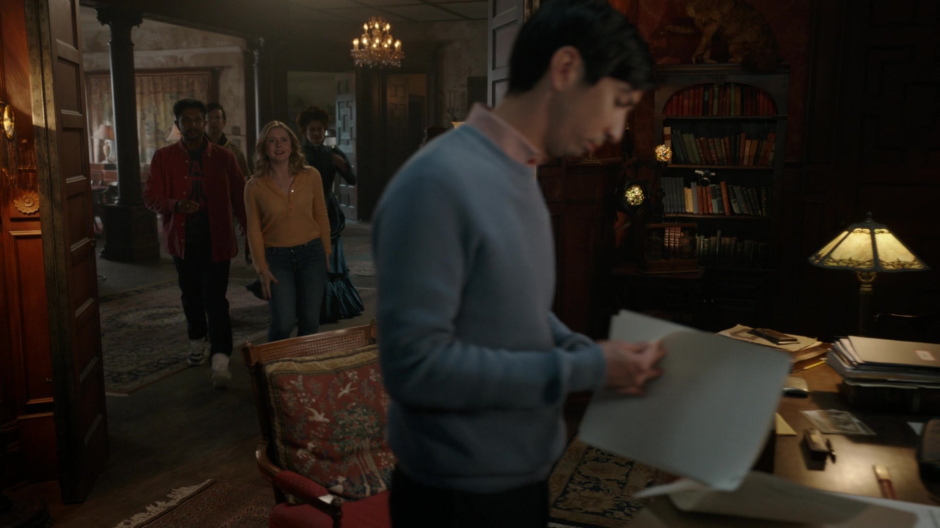 ghostscbs213_2881829.jpg
