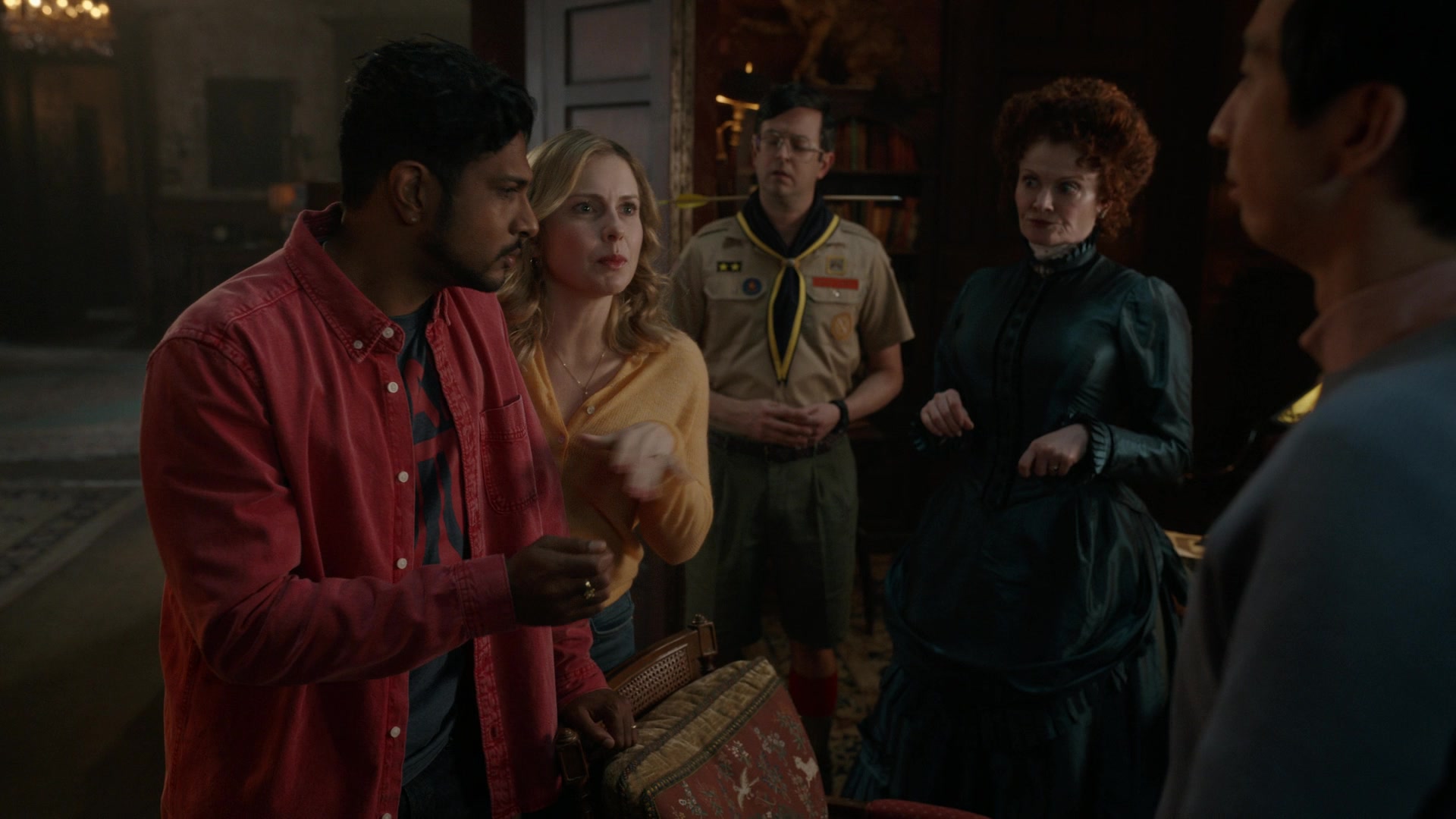 ghostscbs213_2887129.jpg