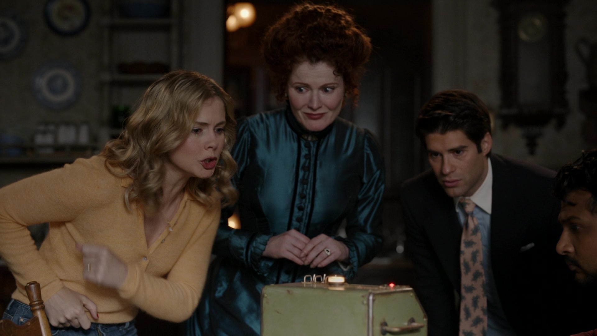 ghostscbs213_2888529.jpg