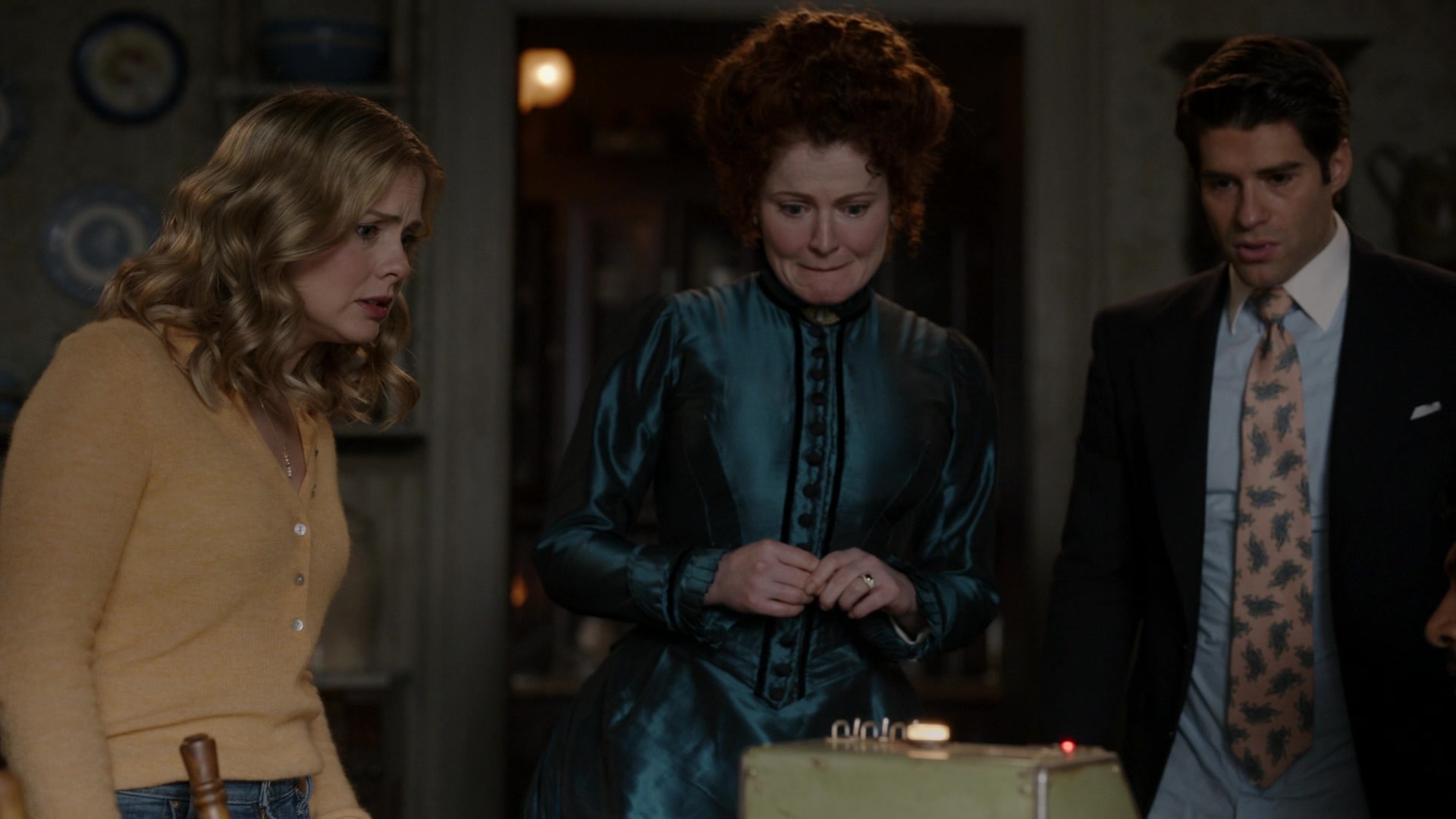 ghostscbs213_2890029.jpg