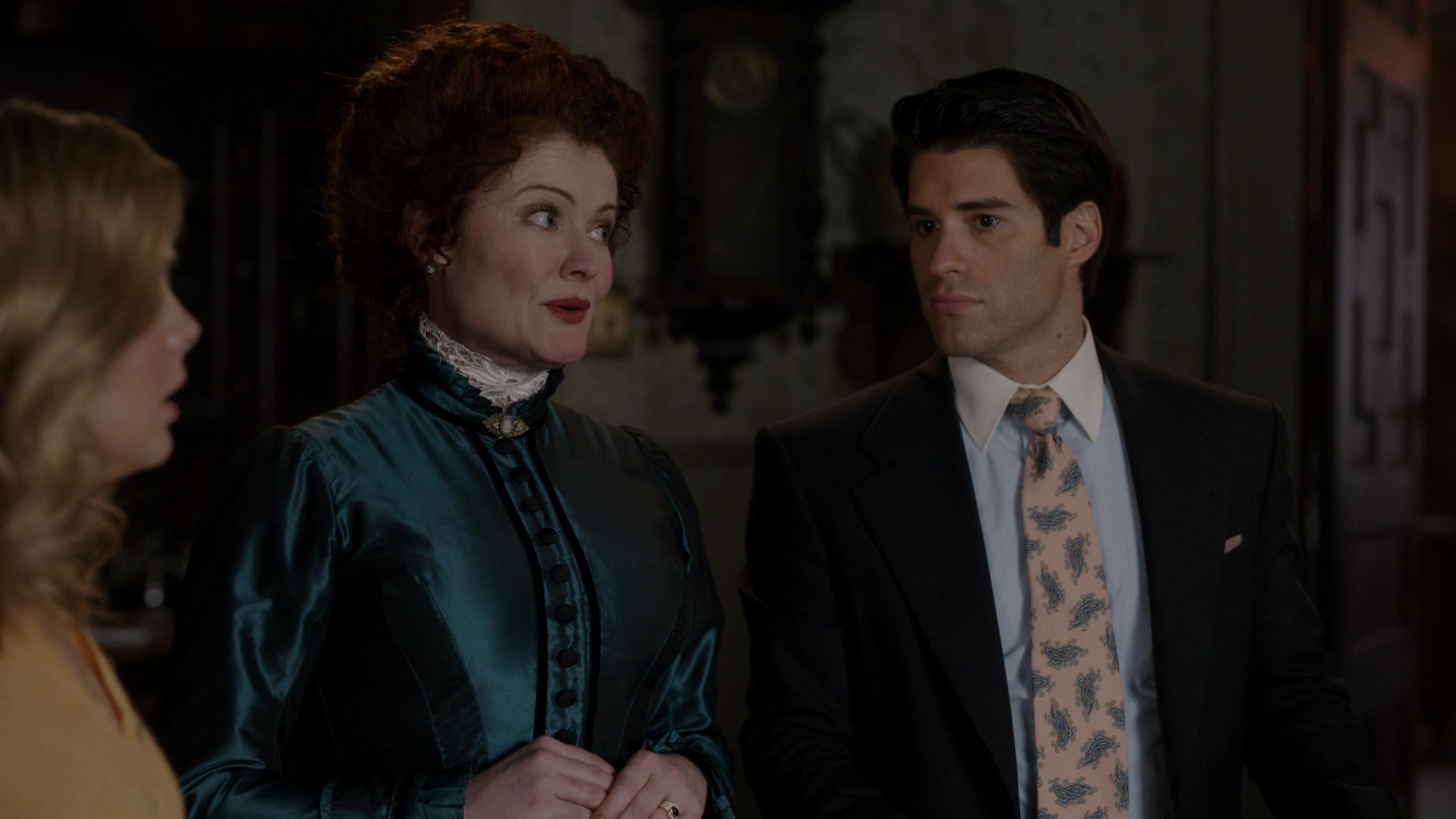 ghostscbs213_2891429.jpg