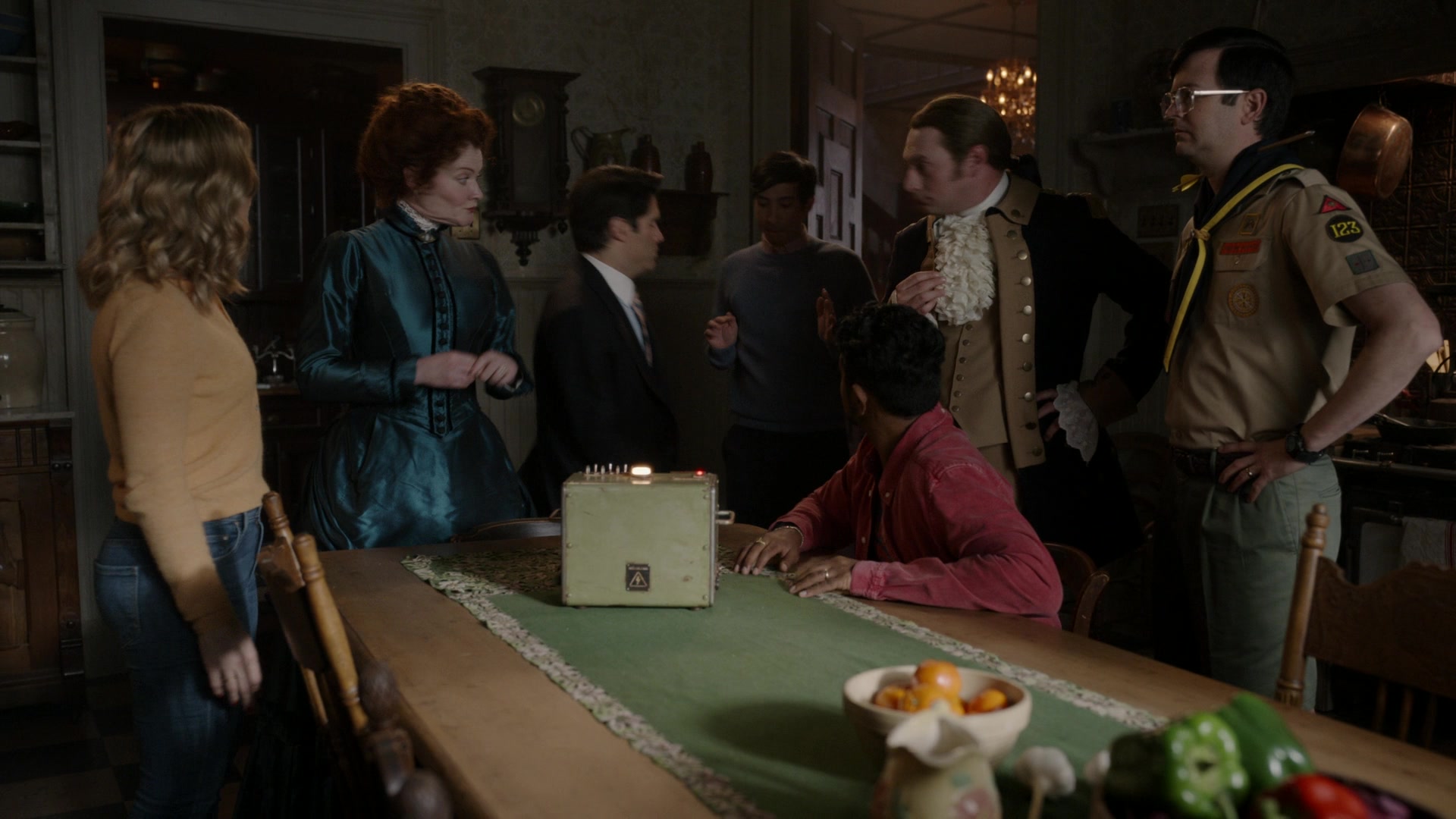 ghostscbs213_2891629.jpg