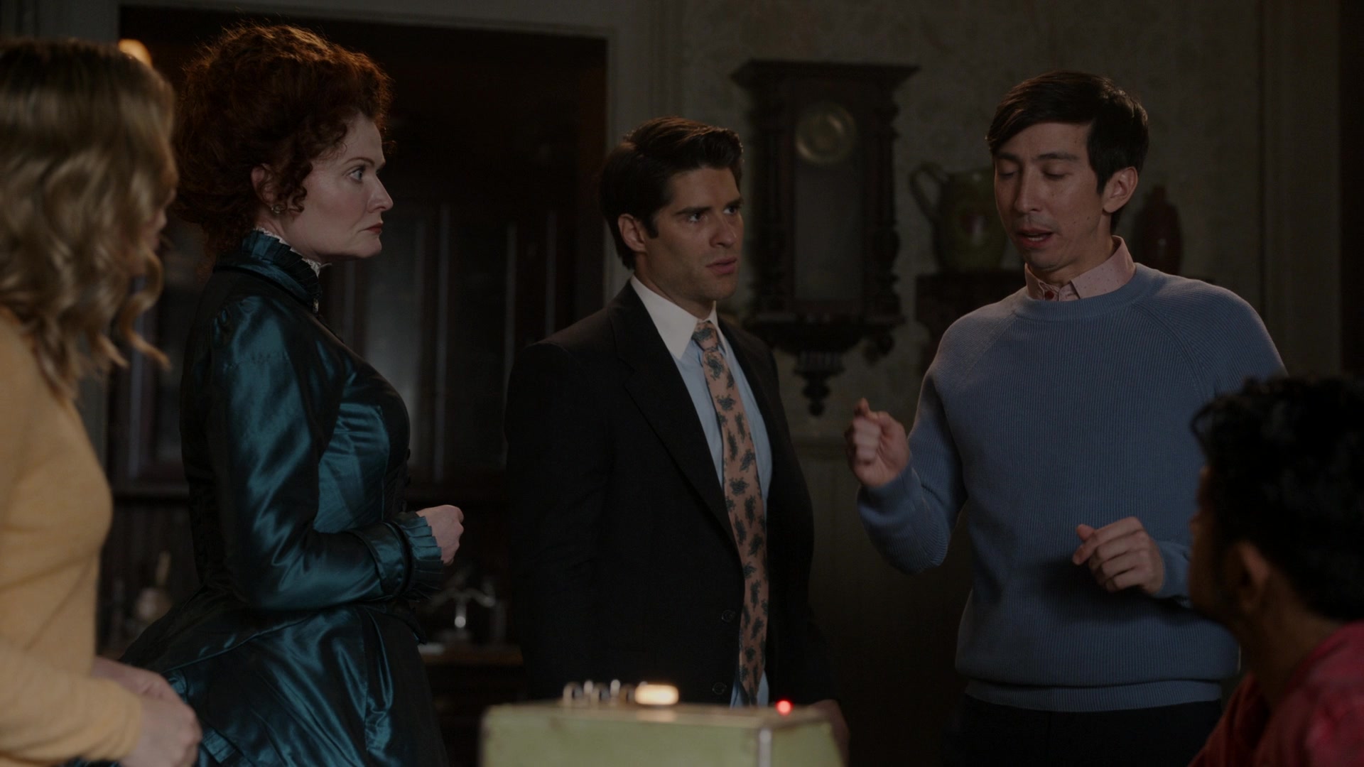 ghostscbs213_2891929.jpg