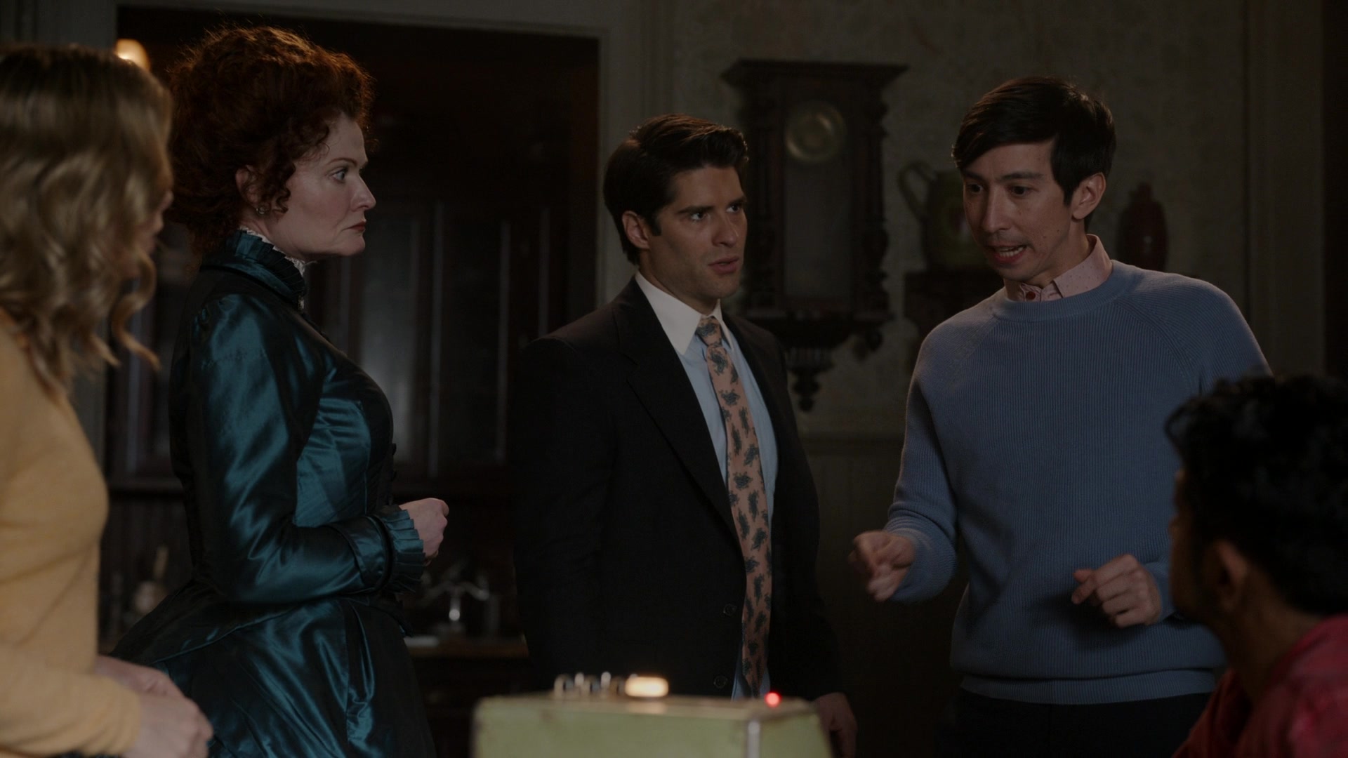 ghostscbs213_2892029.jpg