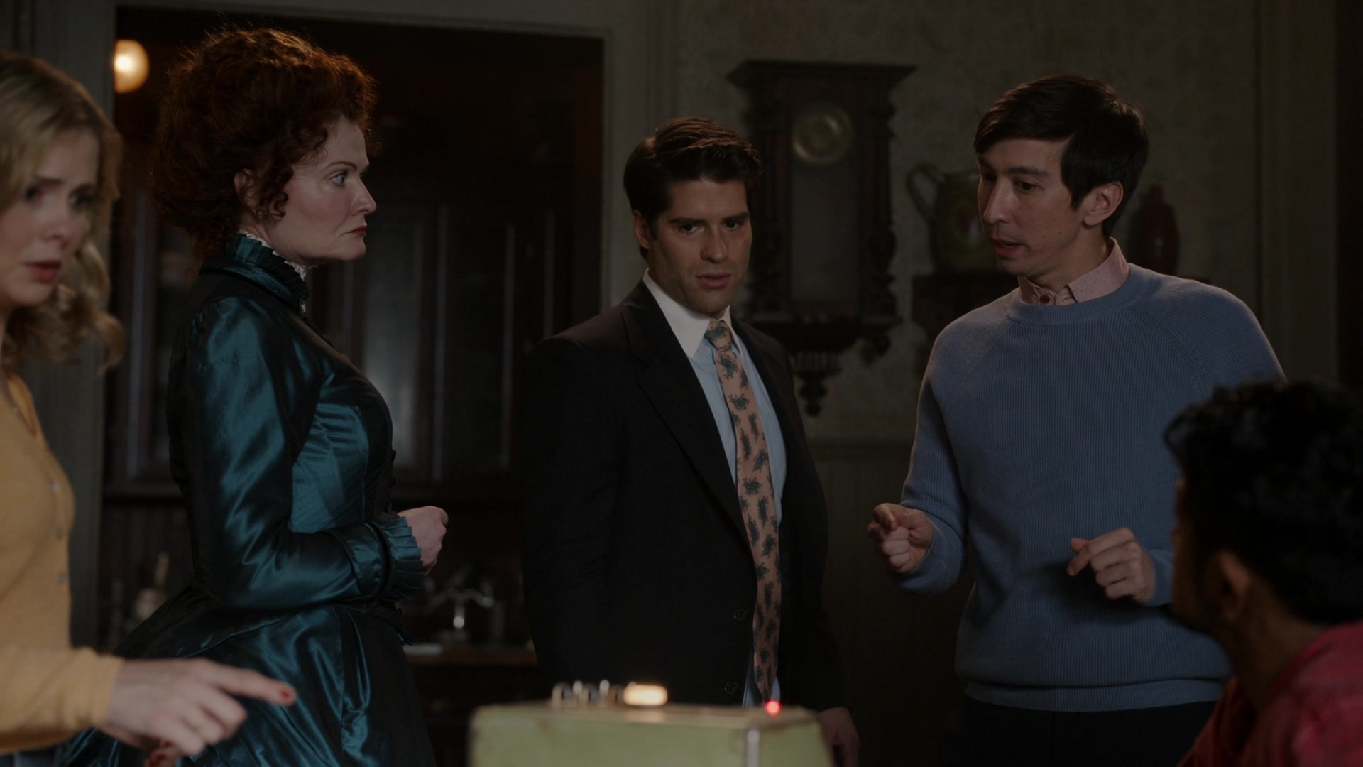 ghostscbs213_2892129.jpg