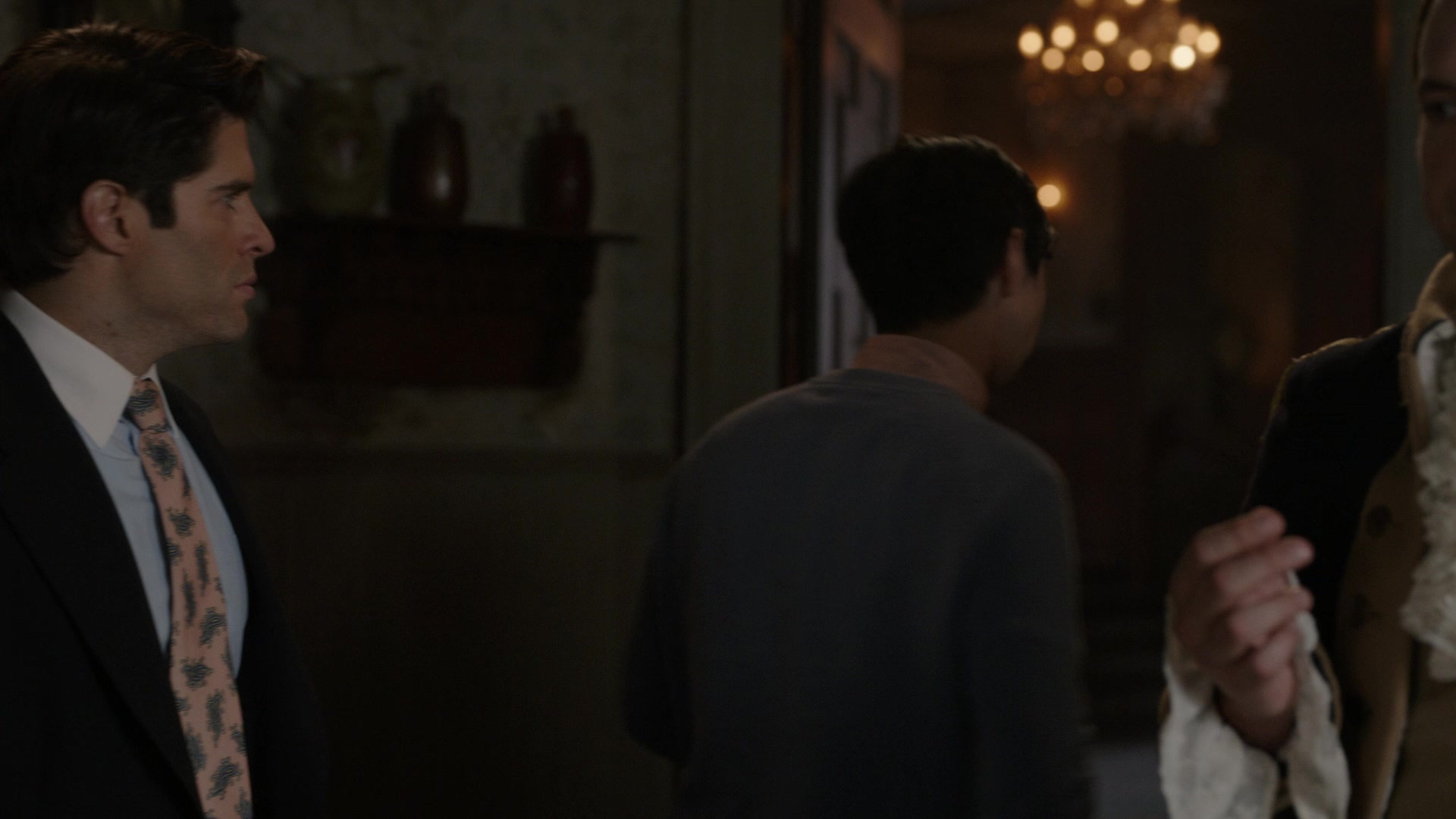 ghostscbs213_2897229.jpg