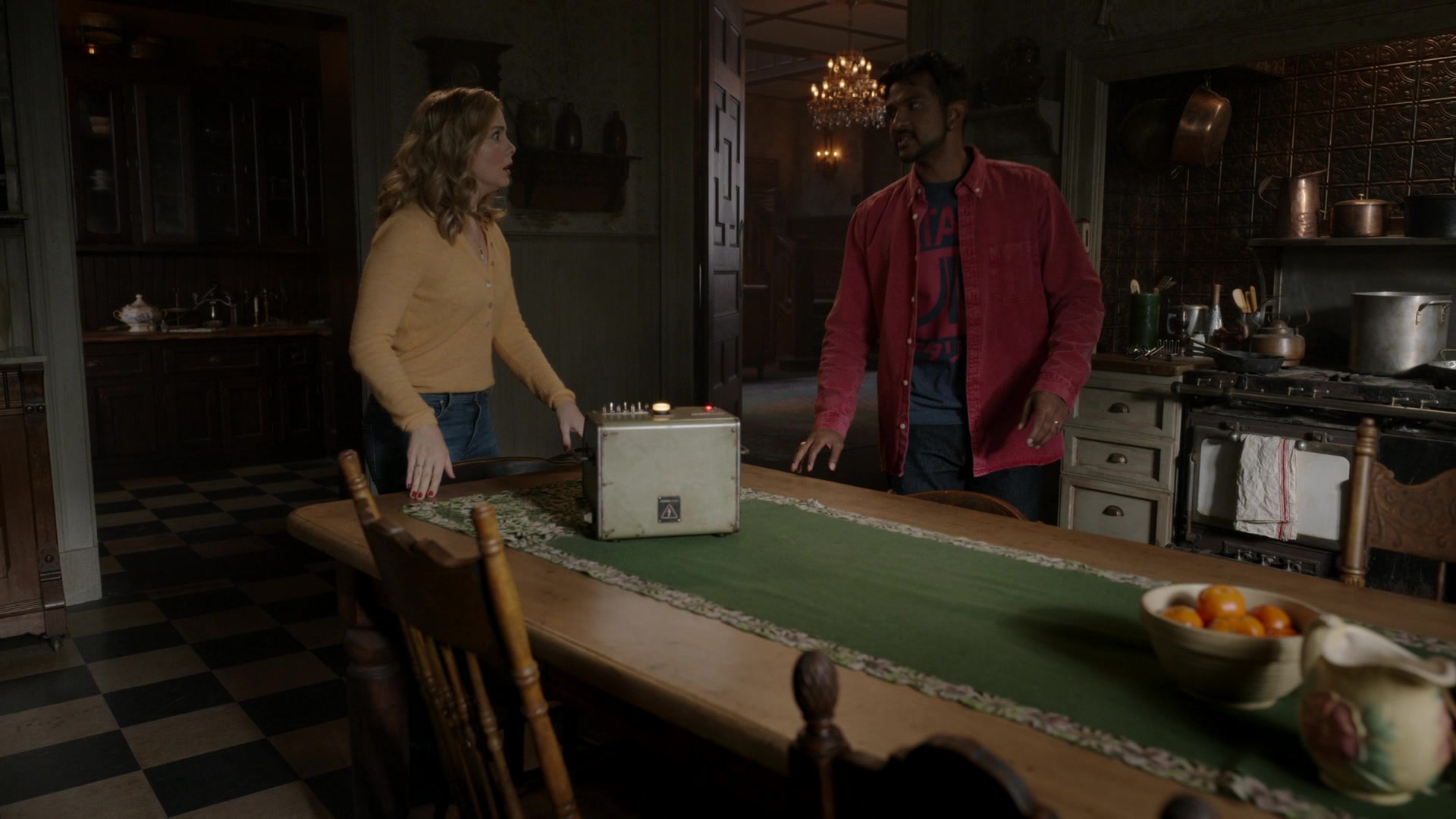ghostscbs213_2898429.jpg