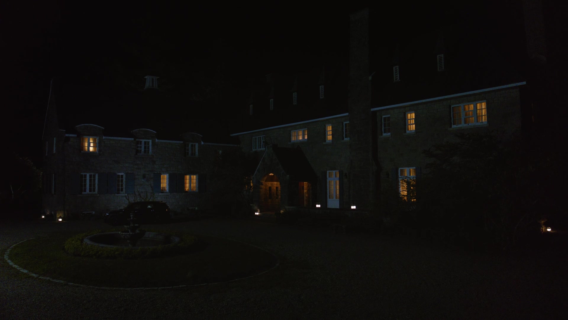 Ghosts_501_285029.jpg