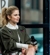 aolbuildonstage-rosemciversource_282229.jpg