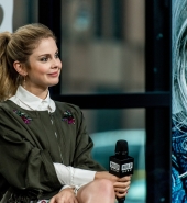 aolbuildonstage-rosemciversource_282429.jpg