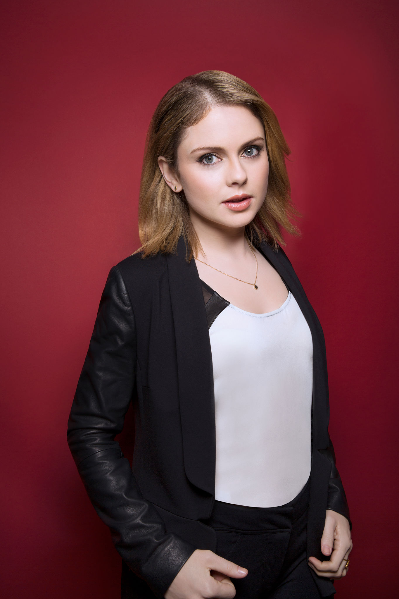 rosemciversource-tvguide2015_281029.jpg