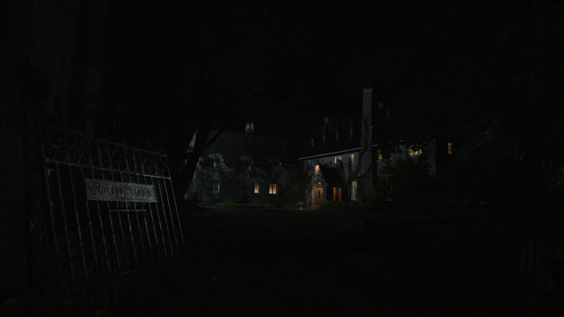 Ghosts_113_1555.jpg