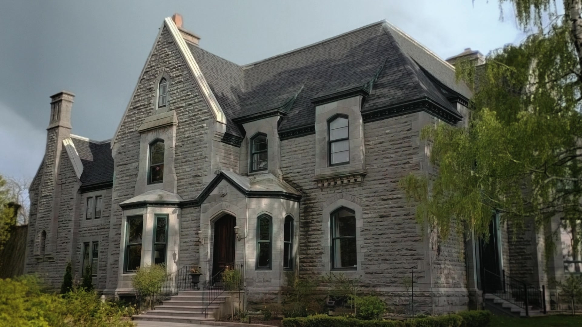 ghosts211_2813029.jpg