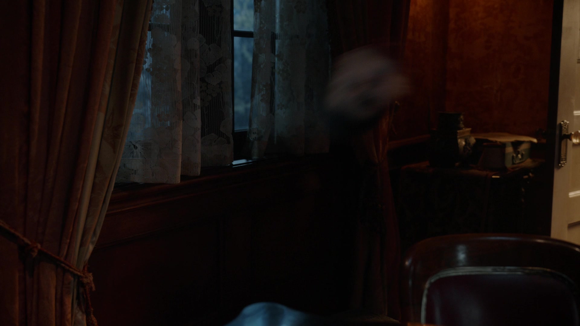 ghosts219_28155829.jpg