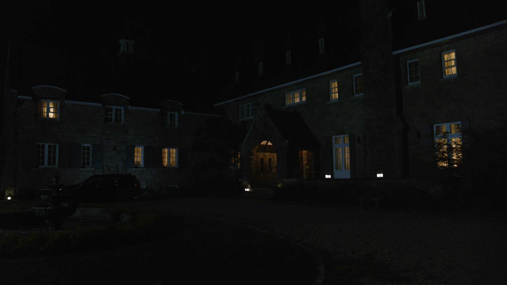 ghosts419_1214.jpg