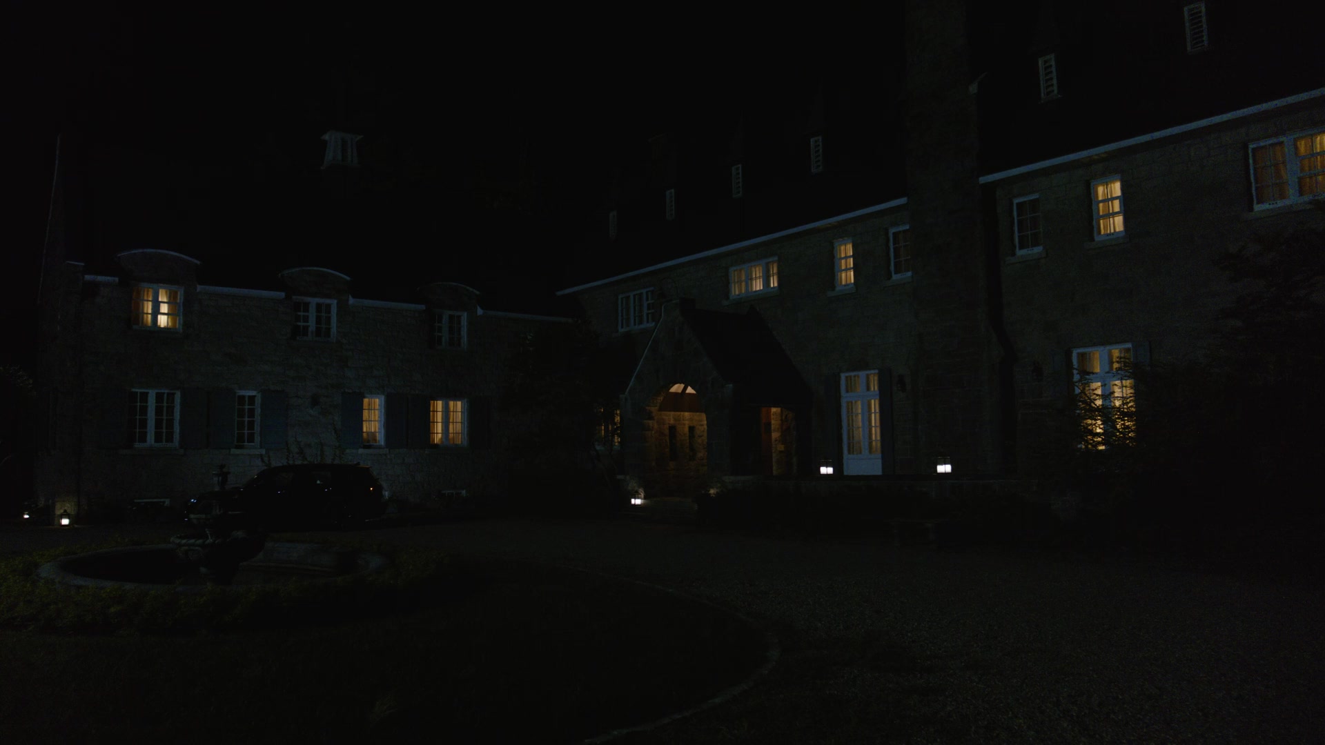 ghosts419_1216.jpg